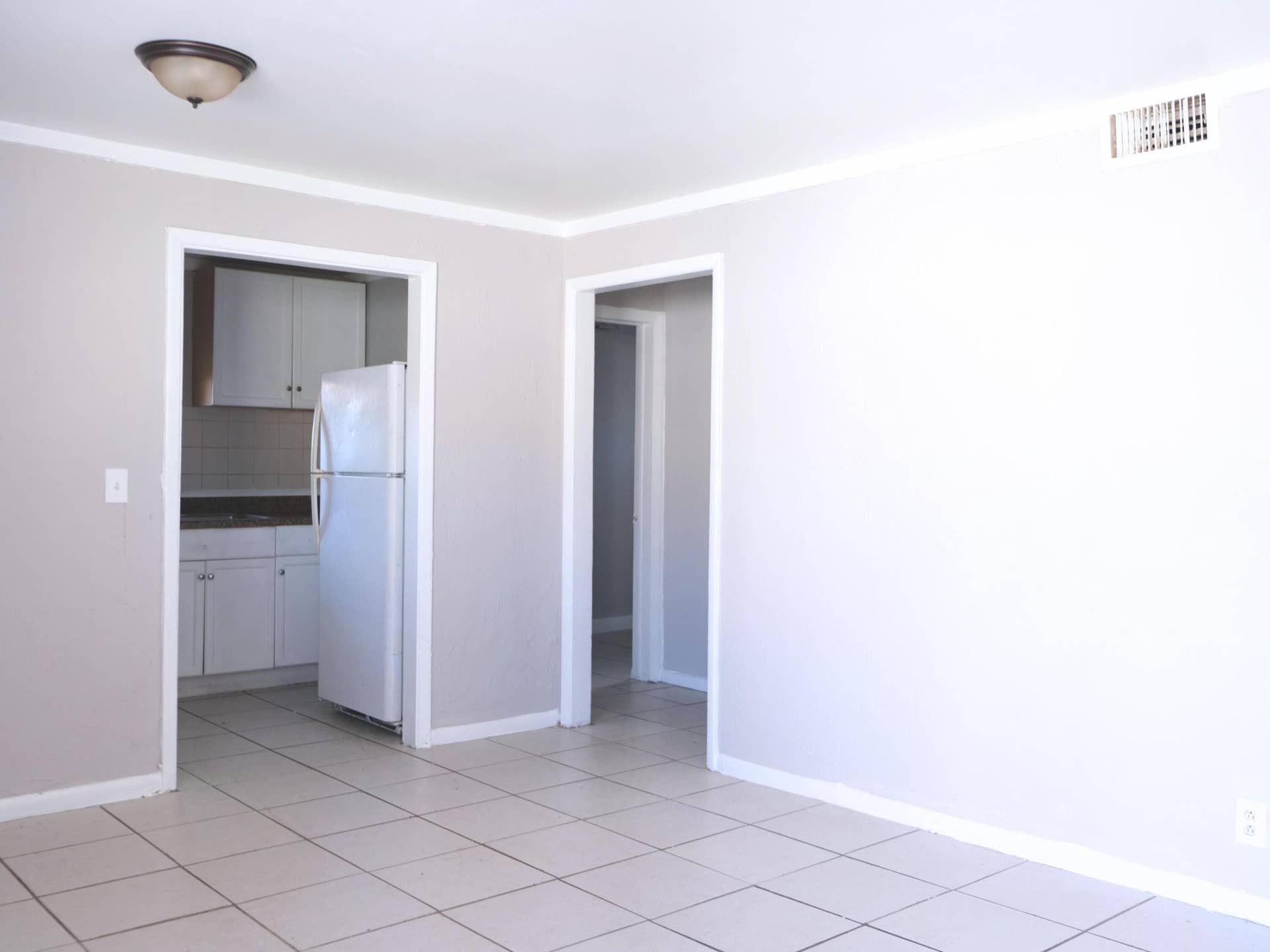 1106 22nd Street, West Palm Beach, FL 33407 Living/Dining