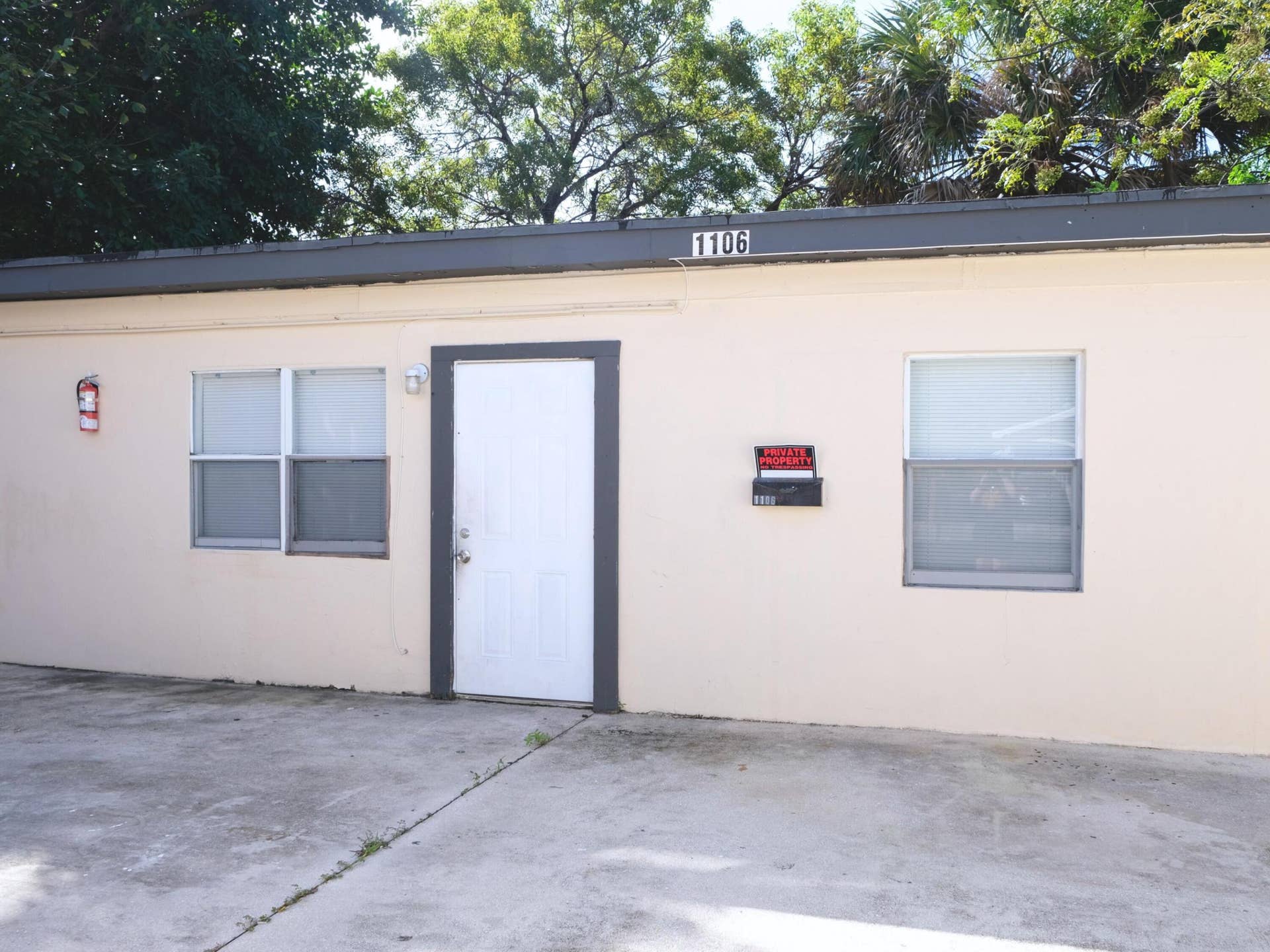1106 22nd Street, West Palm Beach, FL 33407 Exterior