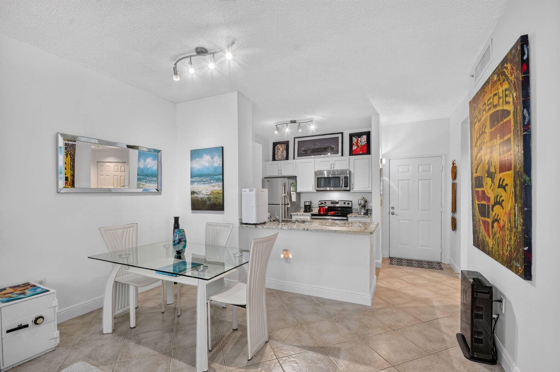 720 S SAPODILLA Avenue, #101, West Palm Beach, FL 33401 8-web-or-mls-DSC_7615