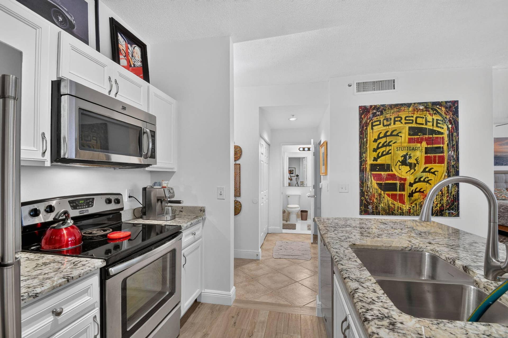 720 S SAPODILLA Avenue, #101, West Palm Beach, FL 33401 5-web-or-mls-DSC_7600