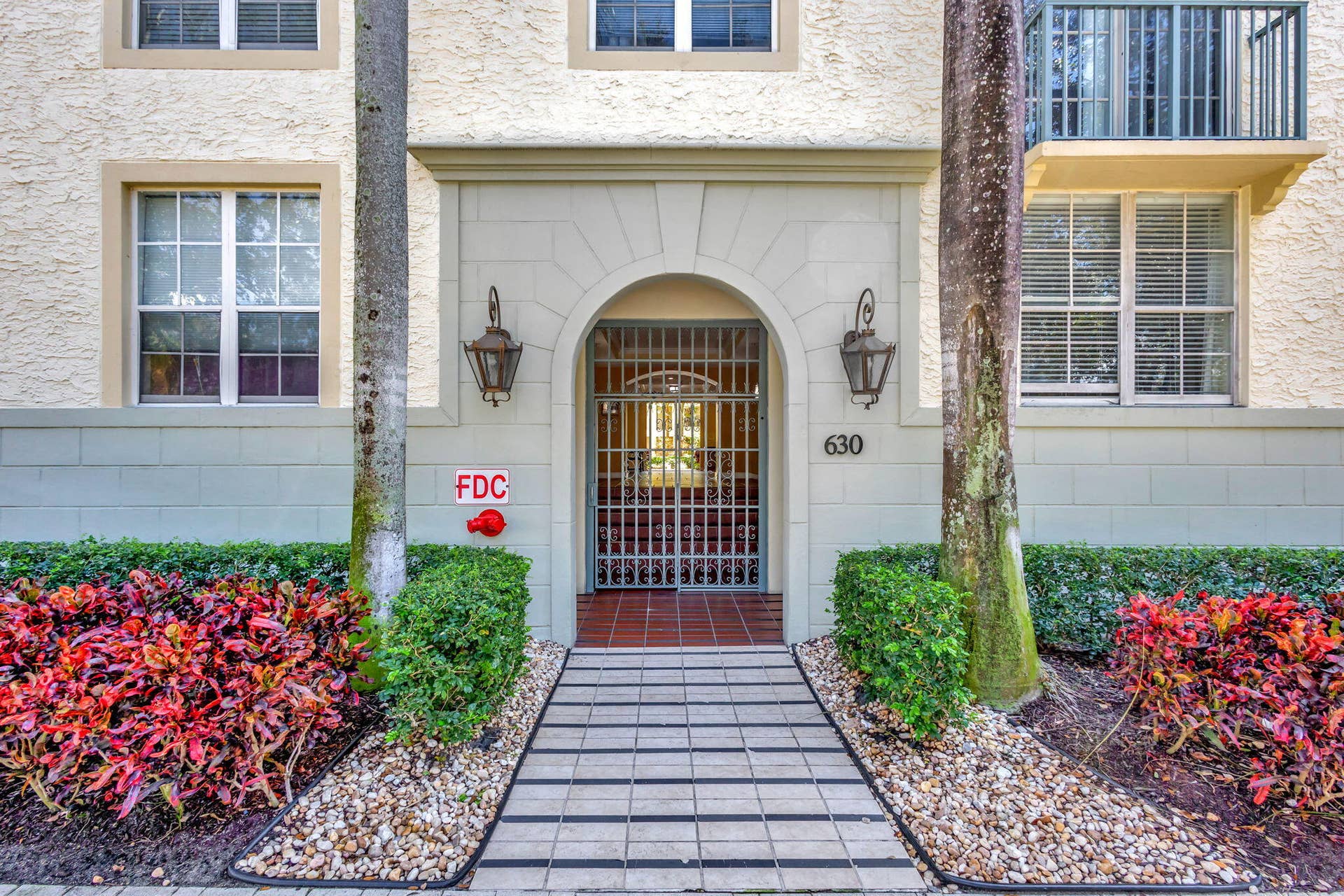 720 S SAPODILLA Avenue, #101, West Palm Beach, FL 33401 2-web-or-mls-1 (9)