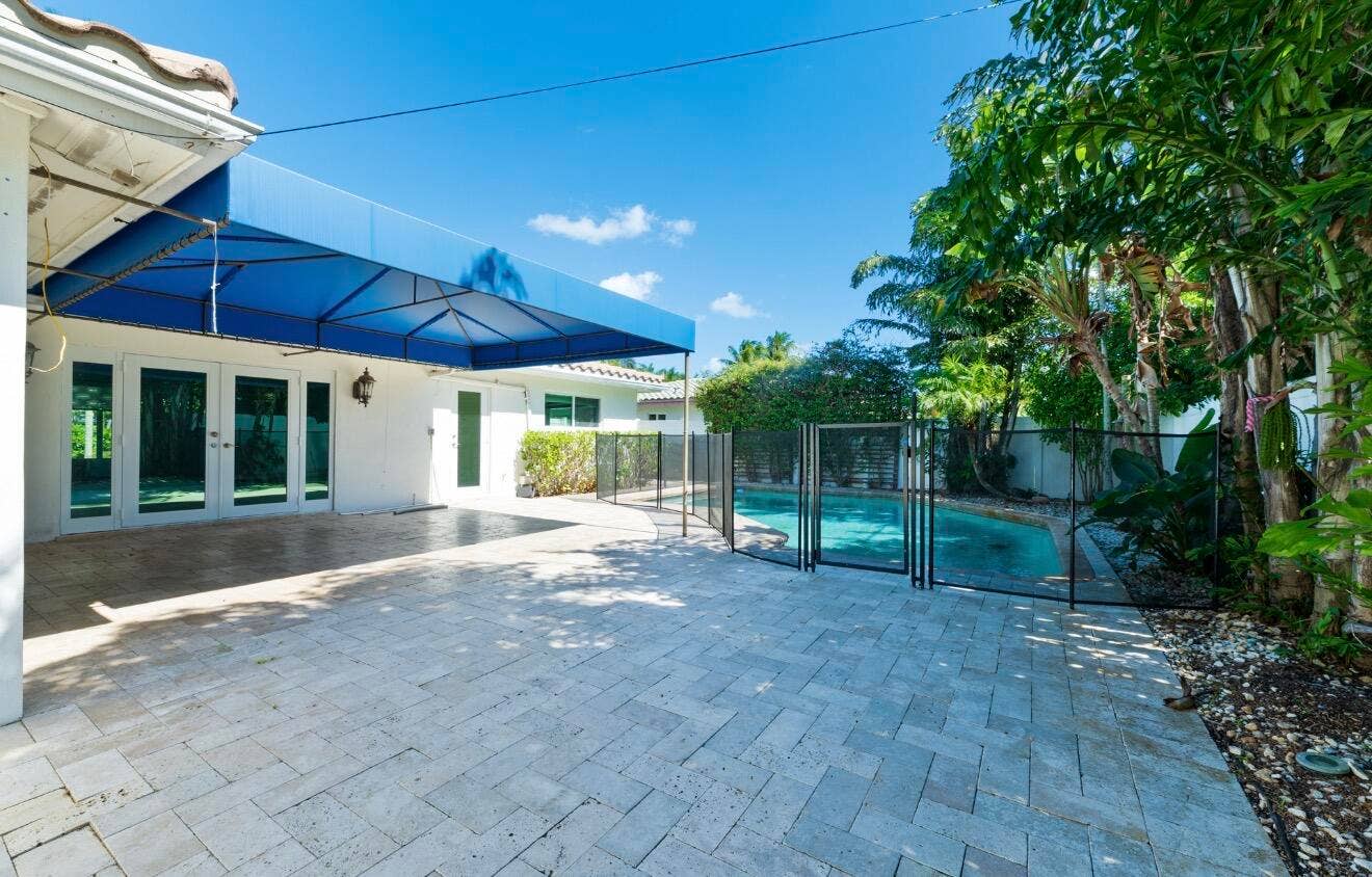 2160 NE 55TH Court, Fort Lauderdale, FL 33308 IMG_5849