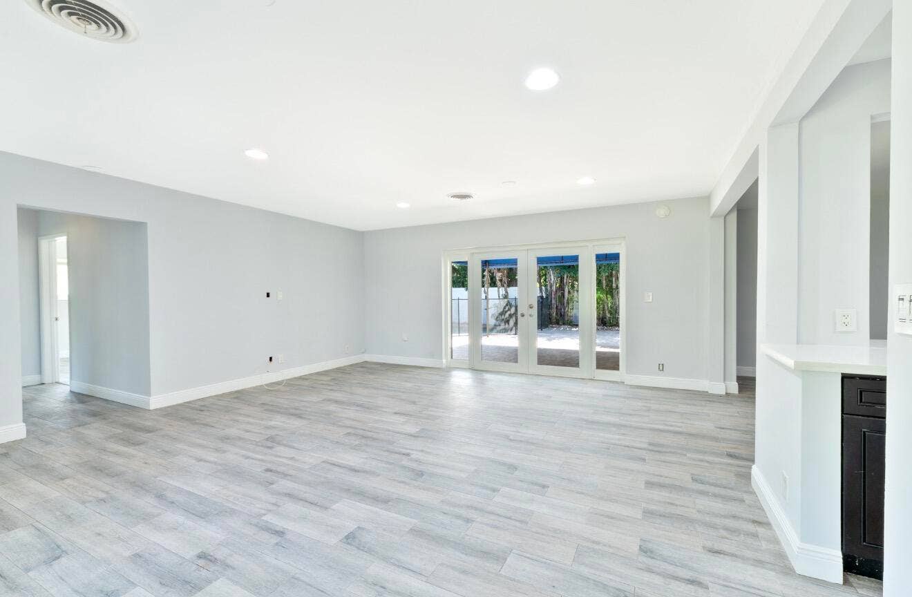 2160 NE 55TH Court, Fort Lauderdale, FL 33308 IMG_5828