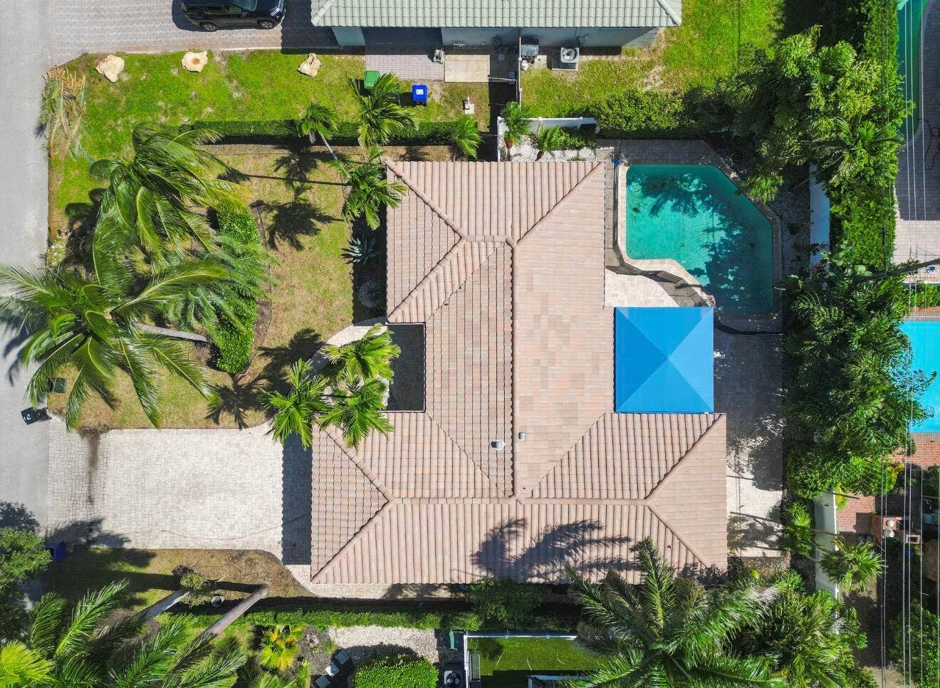 2160 NE 55TH Court, Fort Lauderdale, FL 33308 IMG_5863