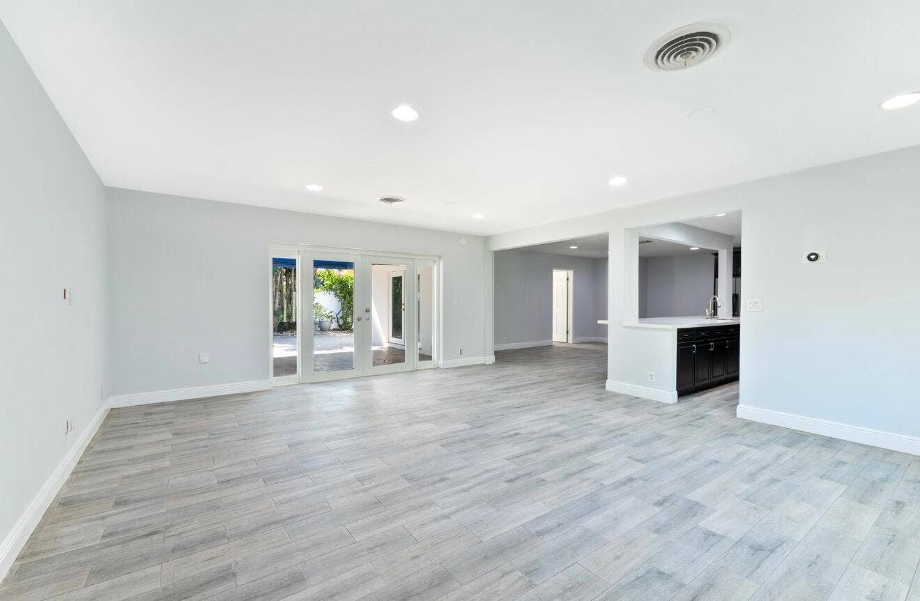 2160 NE 55TH Court, Fort Lauderdale, FL 33308 IMG_5825