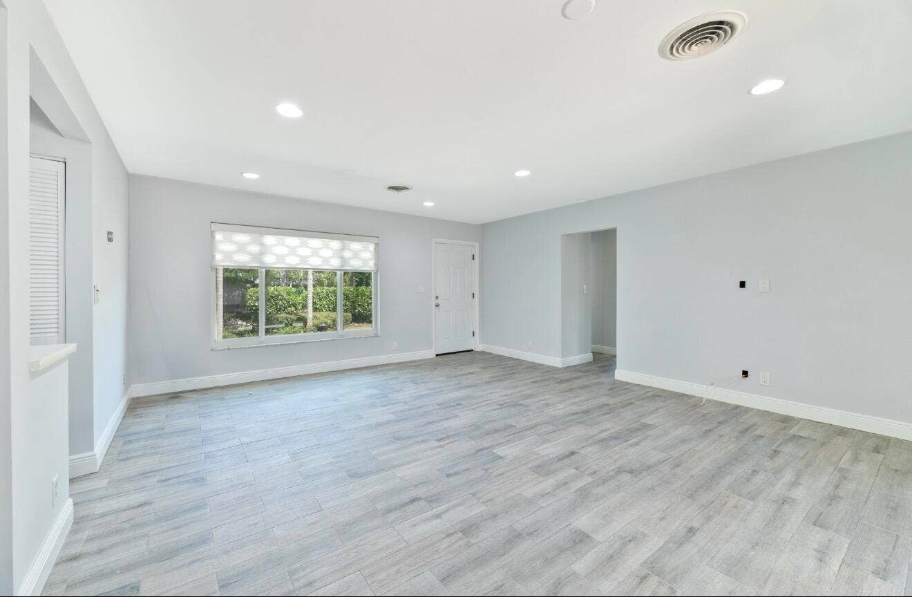 2160 NE 55TH Court, Fort Lauderdale, FL 33308 IMG_5827