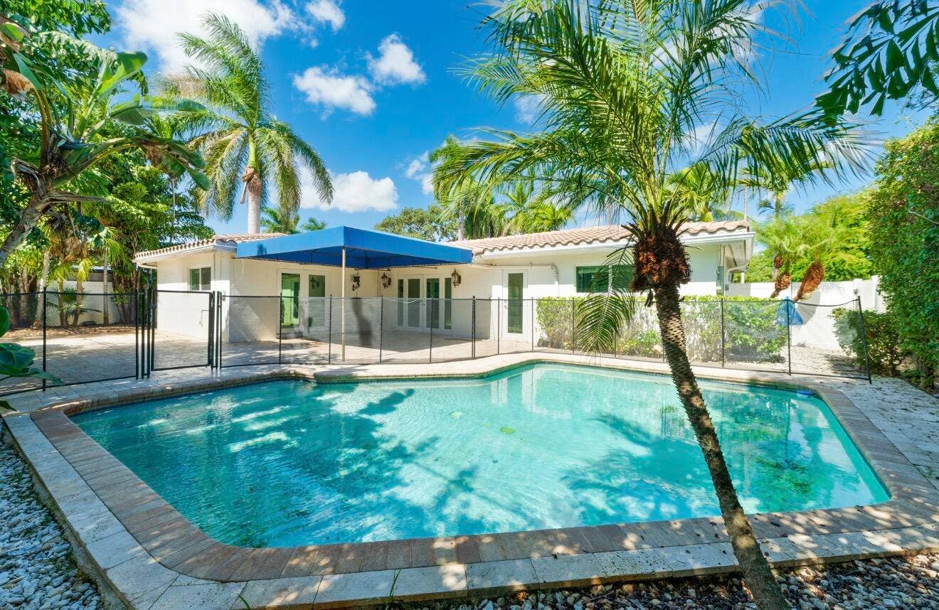 2160 NE 55TH Court, Fort Lauderdale, FL 33308 IMG_5848