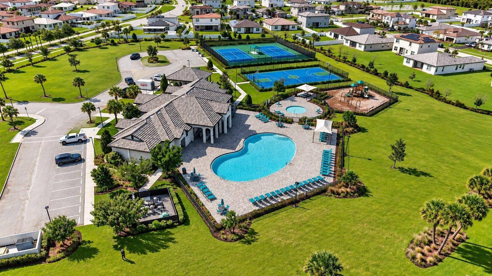 8410 NW GREENBANK Circle, Port St Lucie, FL 34987 75-web-or-mls-Clubhouse 2