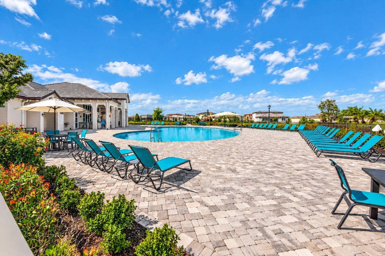 8410 NW GREENBANK Circle, Port St Lucie, FL 34987 76-web-or-mls-Community Pool
