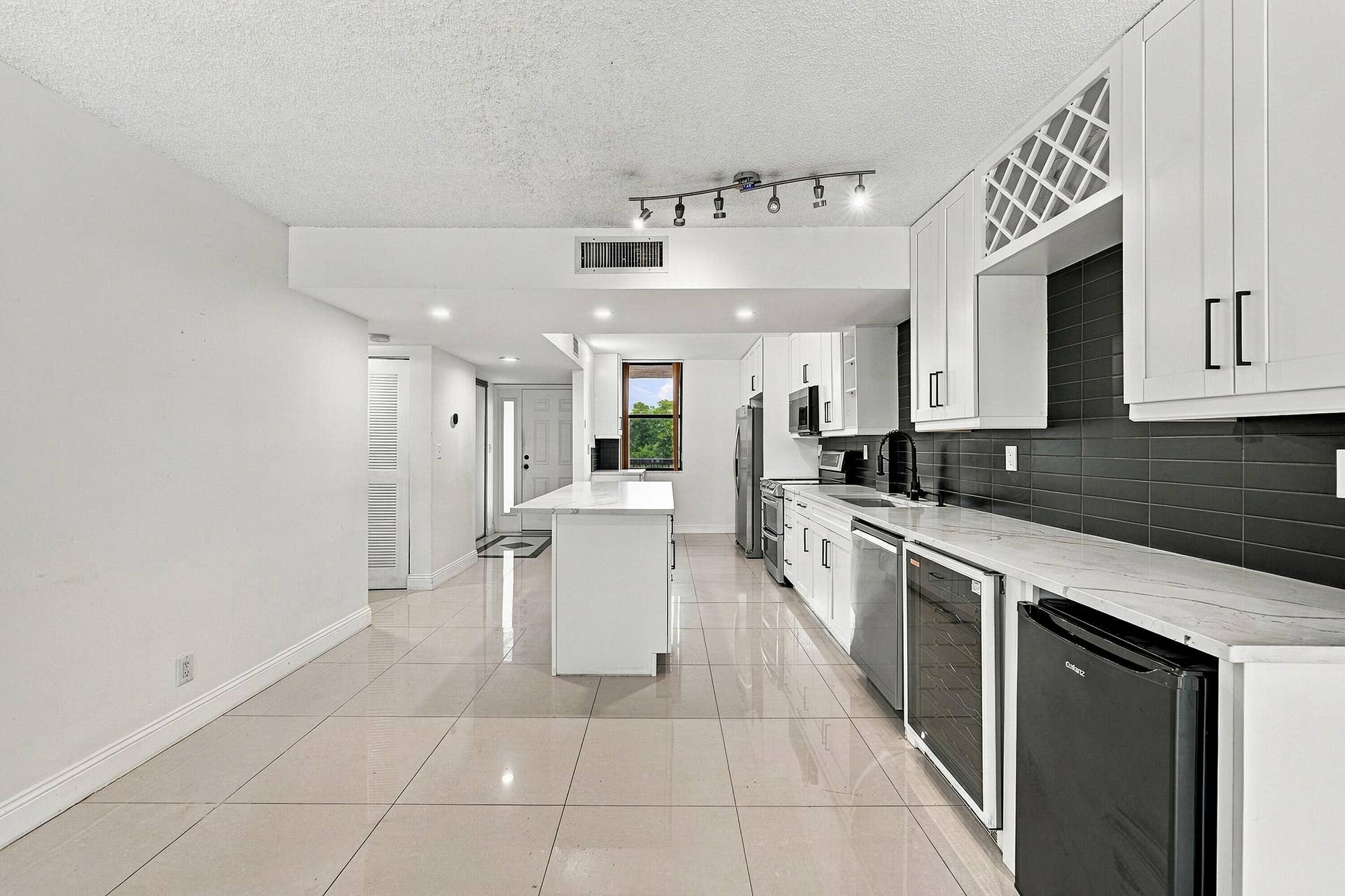 13_kitchen