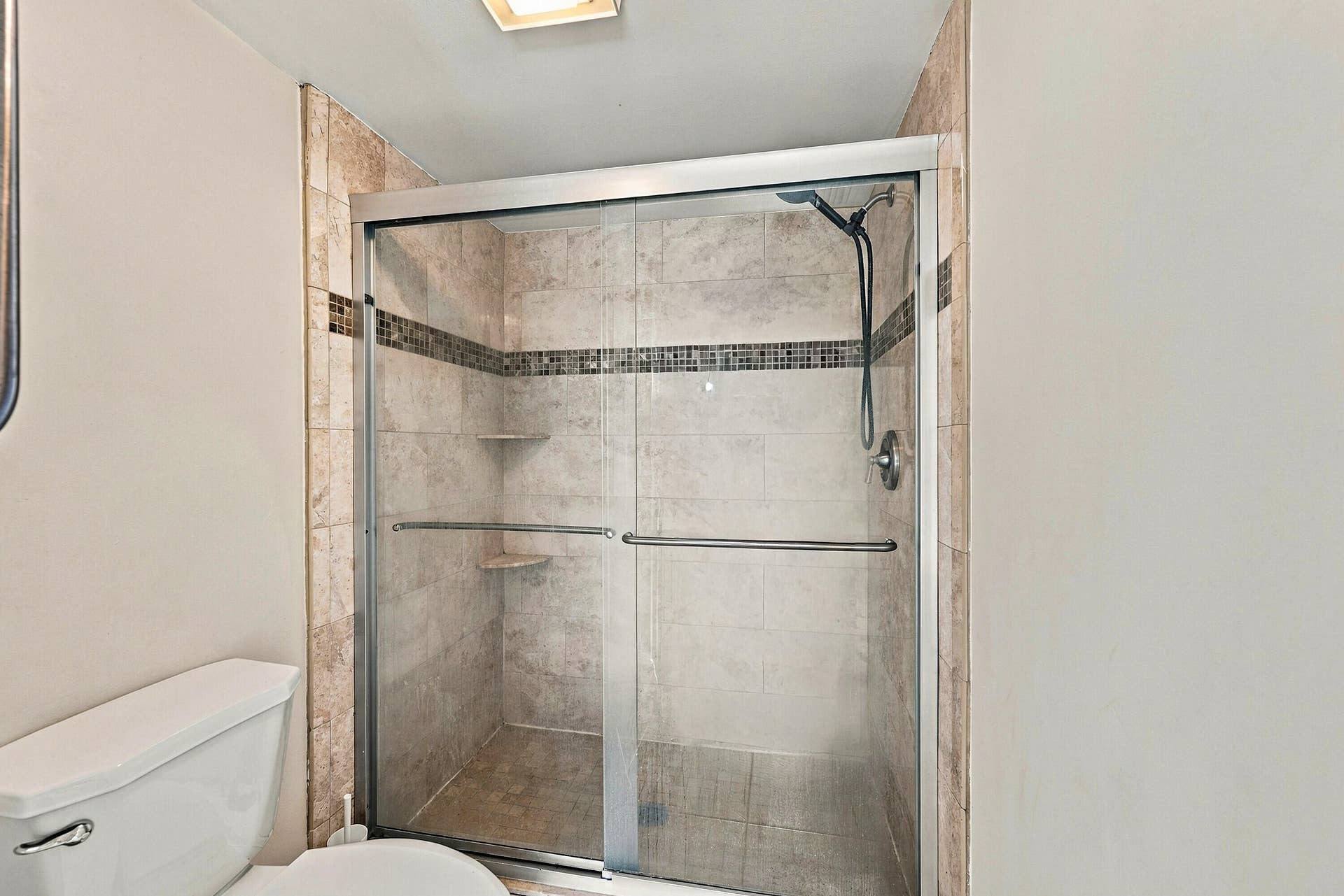 29_primary bathroom