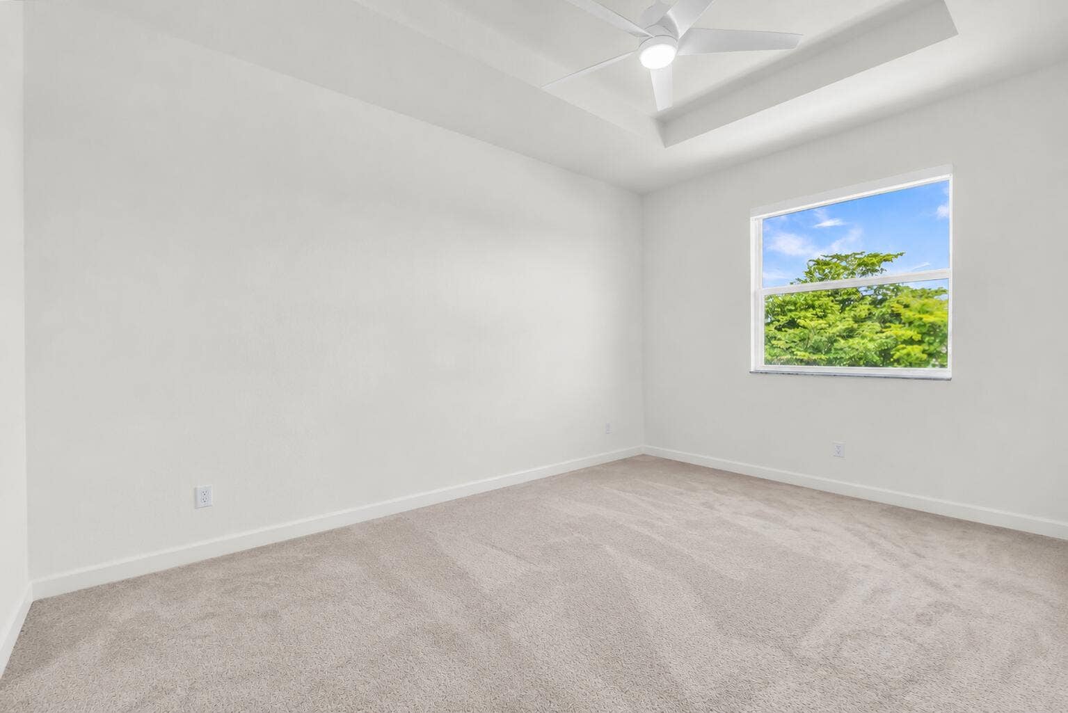 16229 SW 288TH Terrace, Homestead, FL 33033 Master BR1