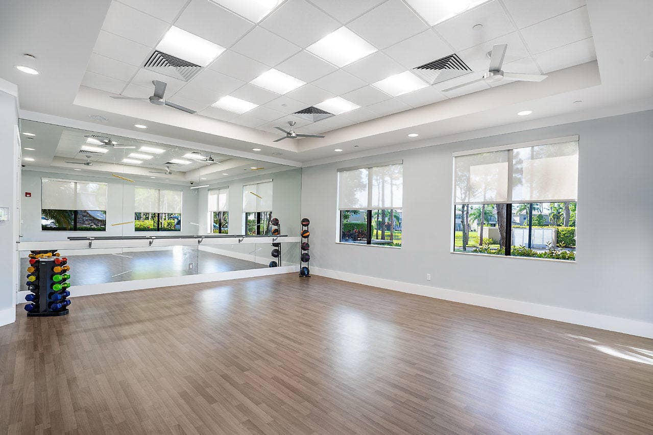 CL Dance, Aerobics, Pillates Rm