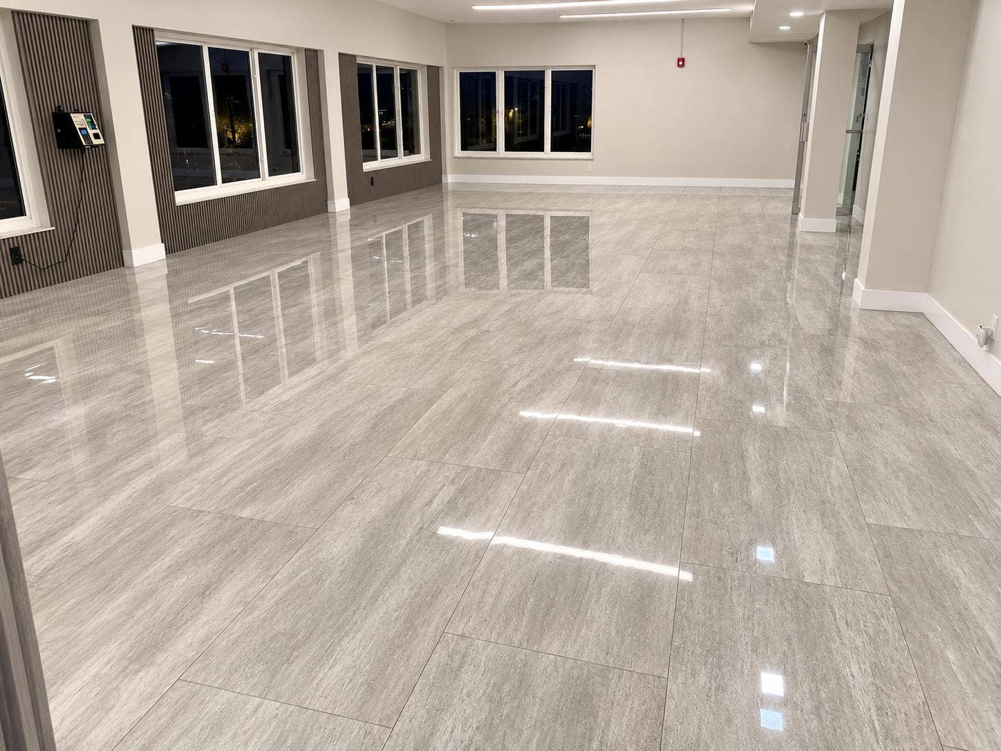 16740 NE 9TH Avenue, #602, North Miami Beach, FL 33162 Lobby2