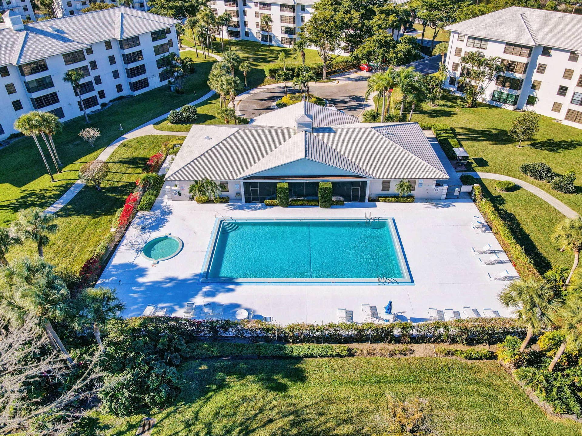 3626 WHITEHALL Drive, #306, West Palm Beach, FL 33401 37-web-or-mls-DJI_0102_3_4_5_6_AirMagic_