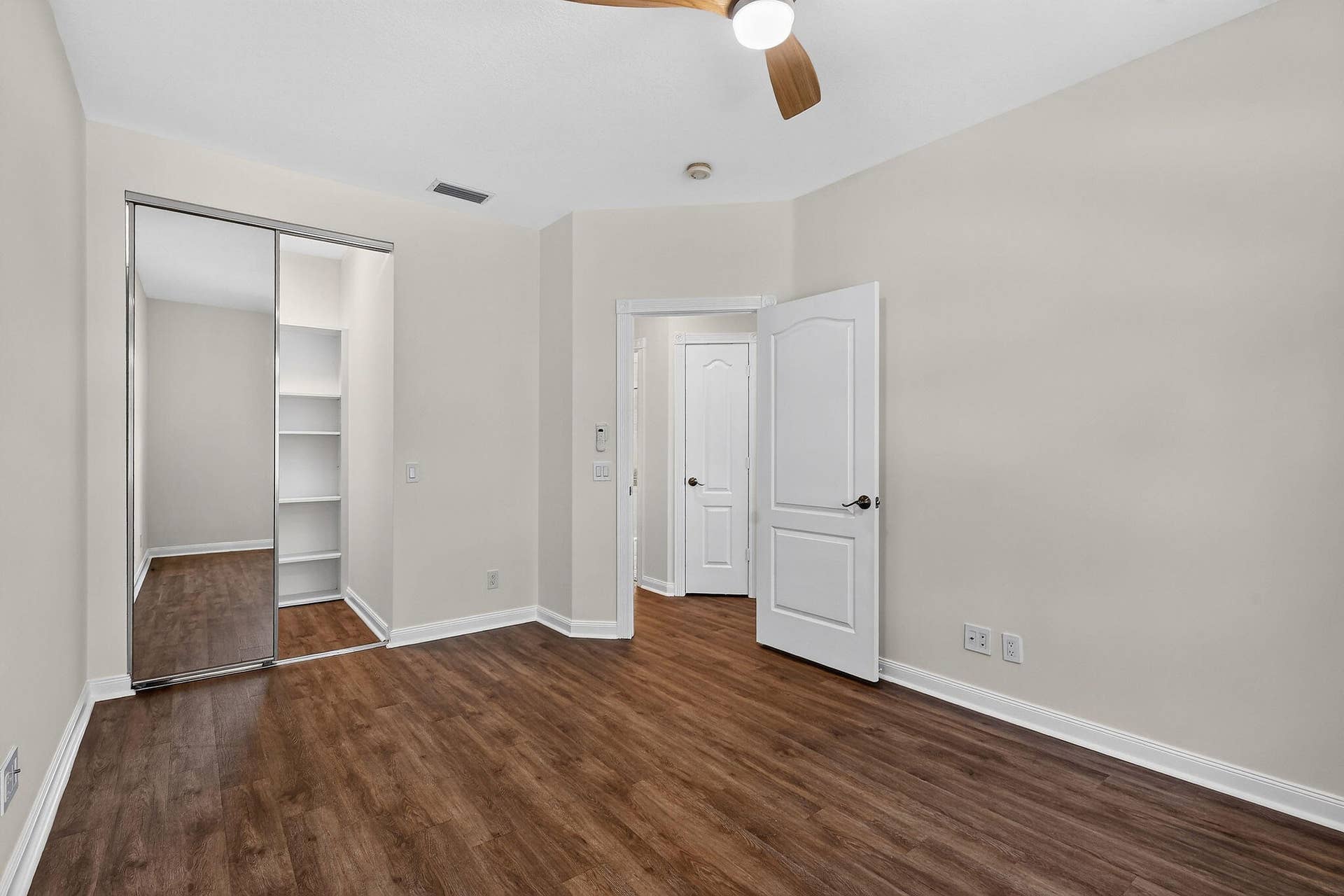 340JacarandaDr(36)