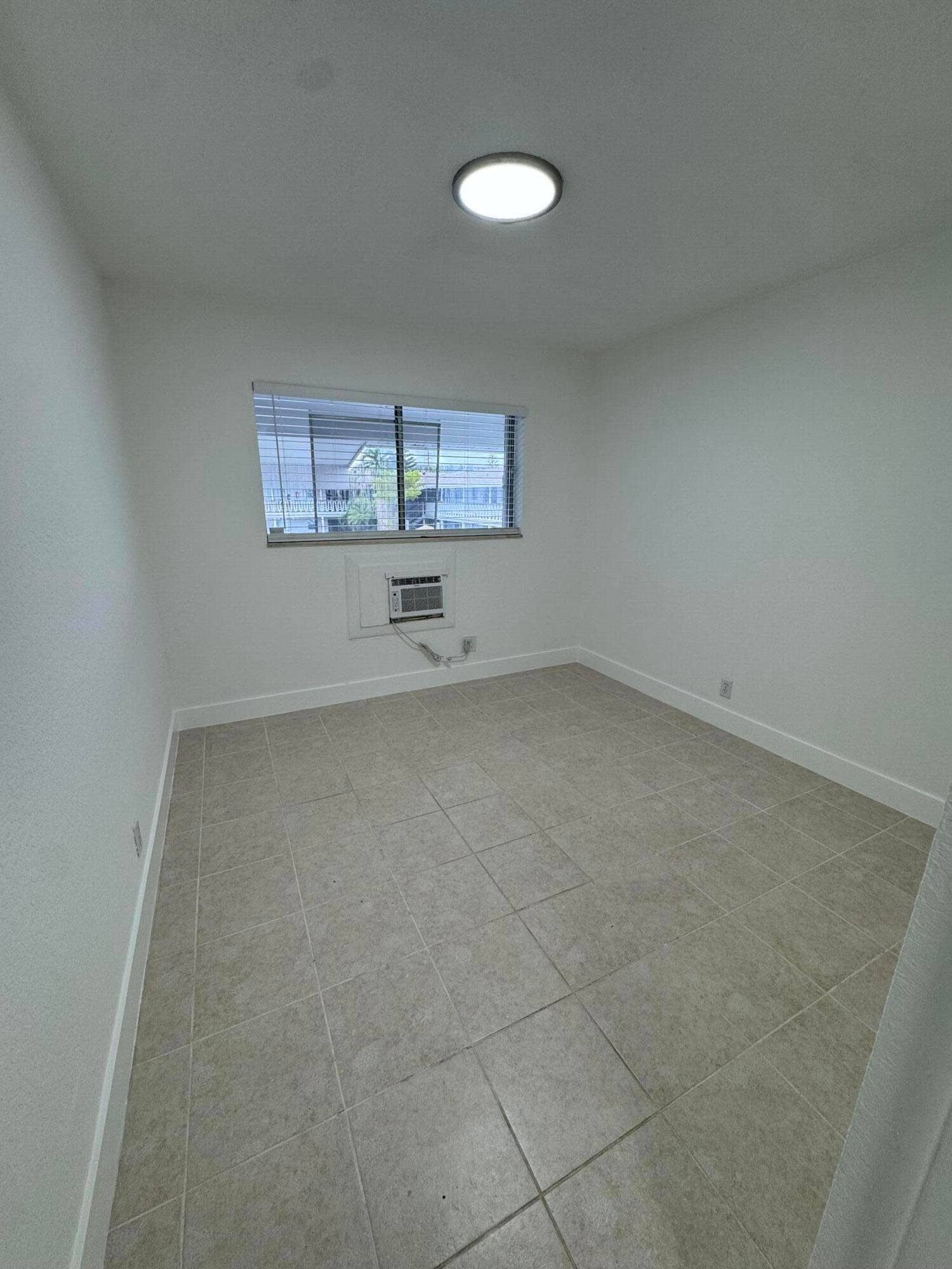 510 LAKE SHORE Drive, #35, Lake Park, FL 33403 Bedroom
