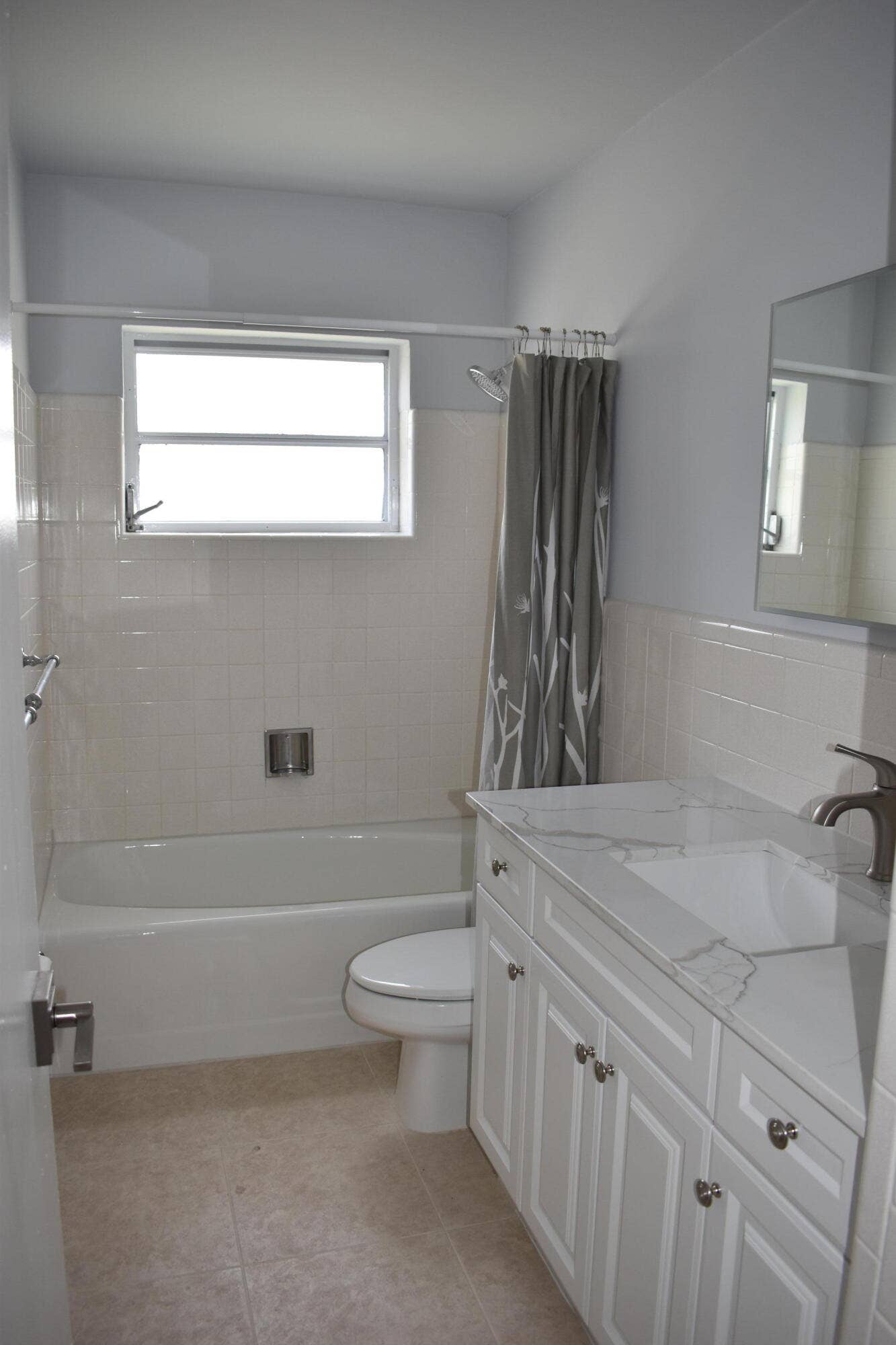 1150 ATLANTIC SHORES Boulevard, #511, Hallandale Beach, Hallandale Beach, FL 33009 bath