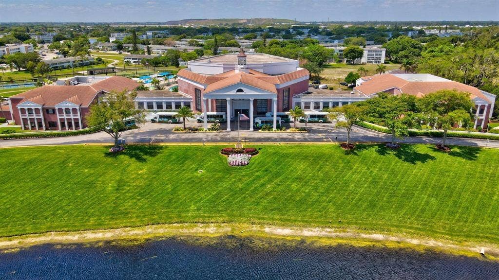 74 NEWPORT Court E, Deerfield Beach, FL 33442 Image