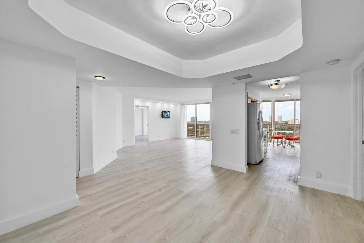 3640 Yacht Club Drive, #1501, Aventura, FL 33180 Photo 9