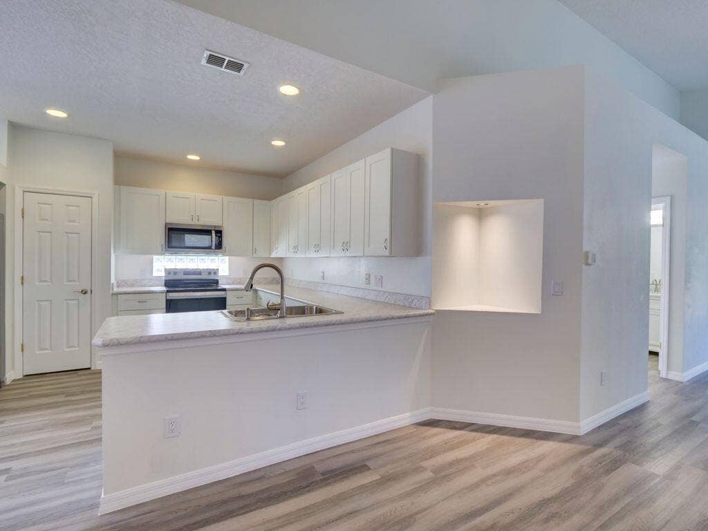 9013 HEATHLAND Court, Mount Dora, FL 32757 9013 Heathland view