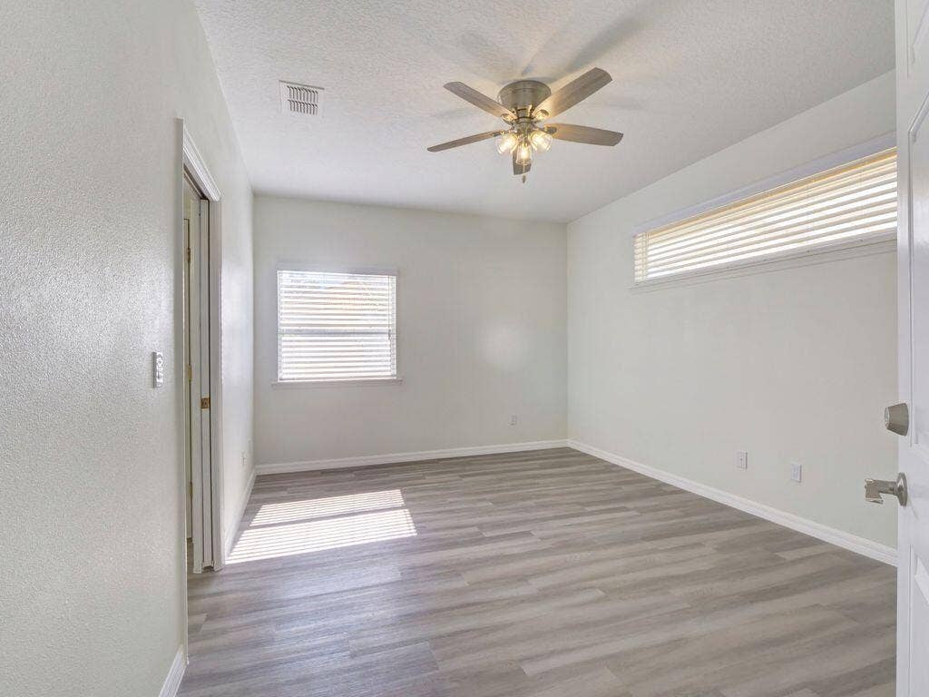 9013 HEATHLAND Court, Mount Dora, FL 32757 Master Bedroom