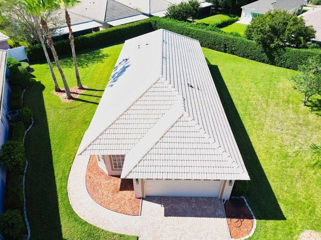 9013 HEATHLAND Court, Mount Dora, FL 32757 9013 Heathland Aerial