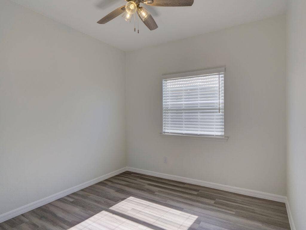 9013 HEATHLAND Court, Mount Dora, FL 32757 Bedroom # 2