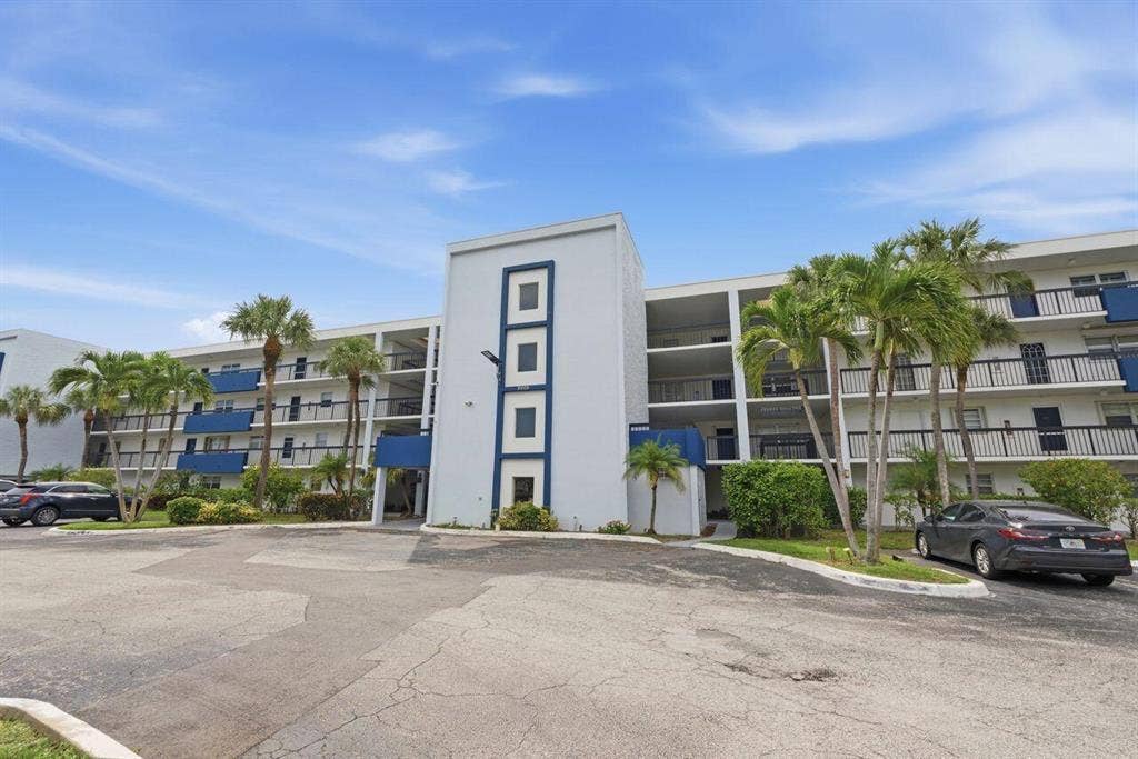 6100 NW 2ND Avenue, #323, Boca Raton, Boca Raton, FL 33487 BOCATEECAFRONT
