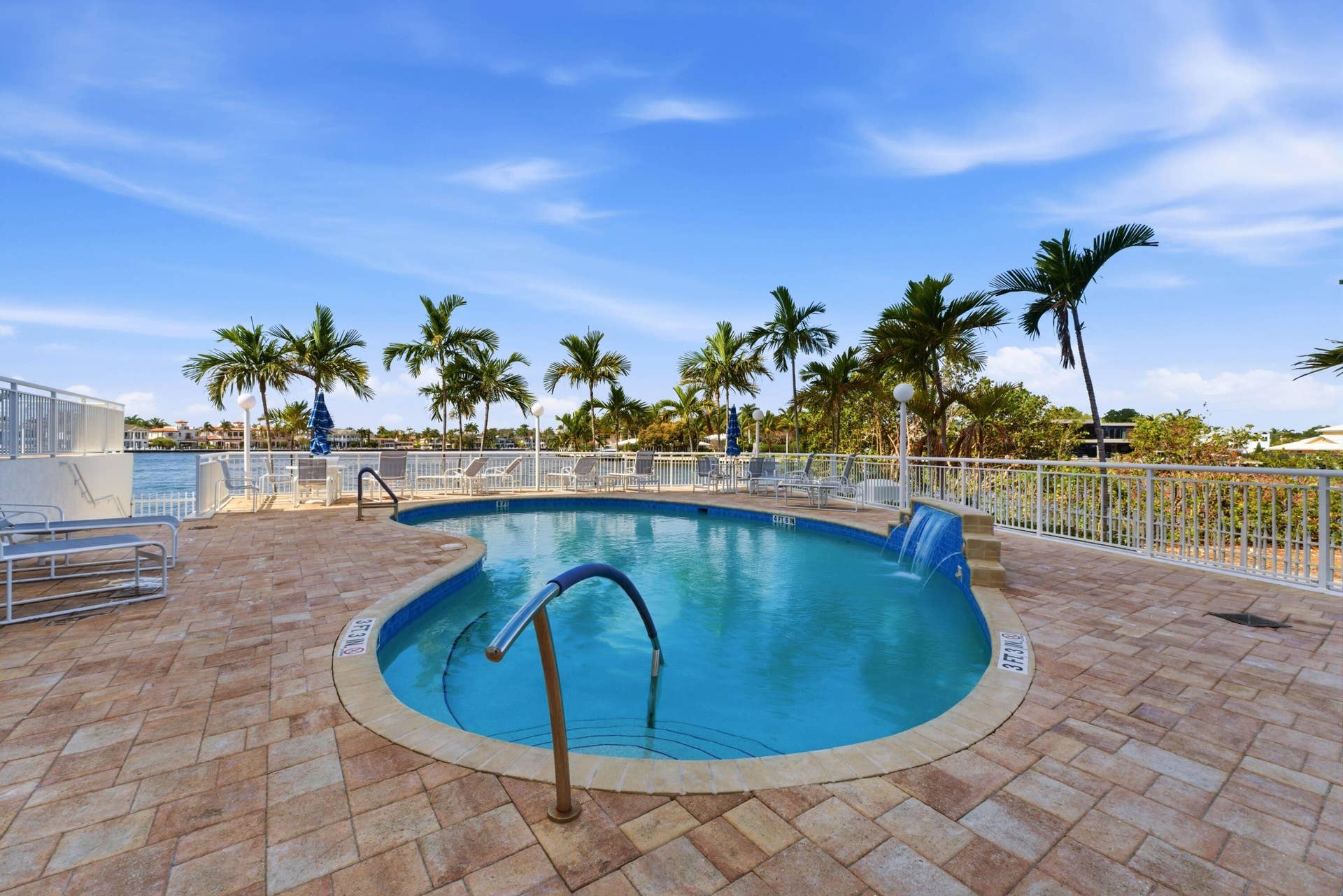 511 Bayshore Dr U410 _006