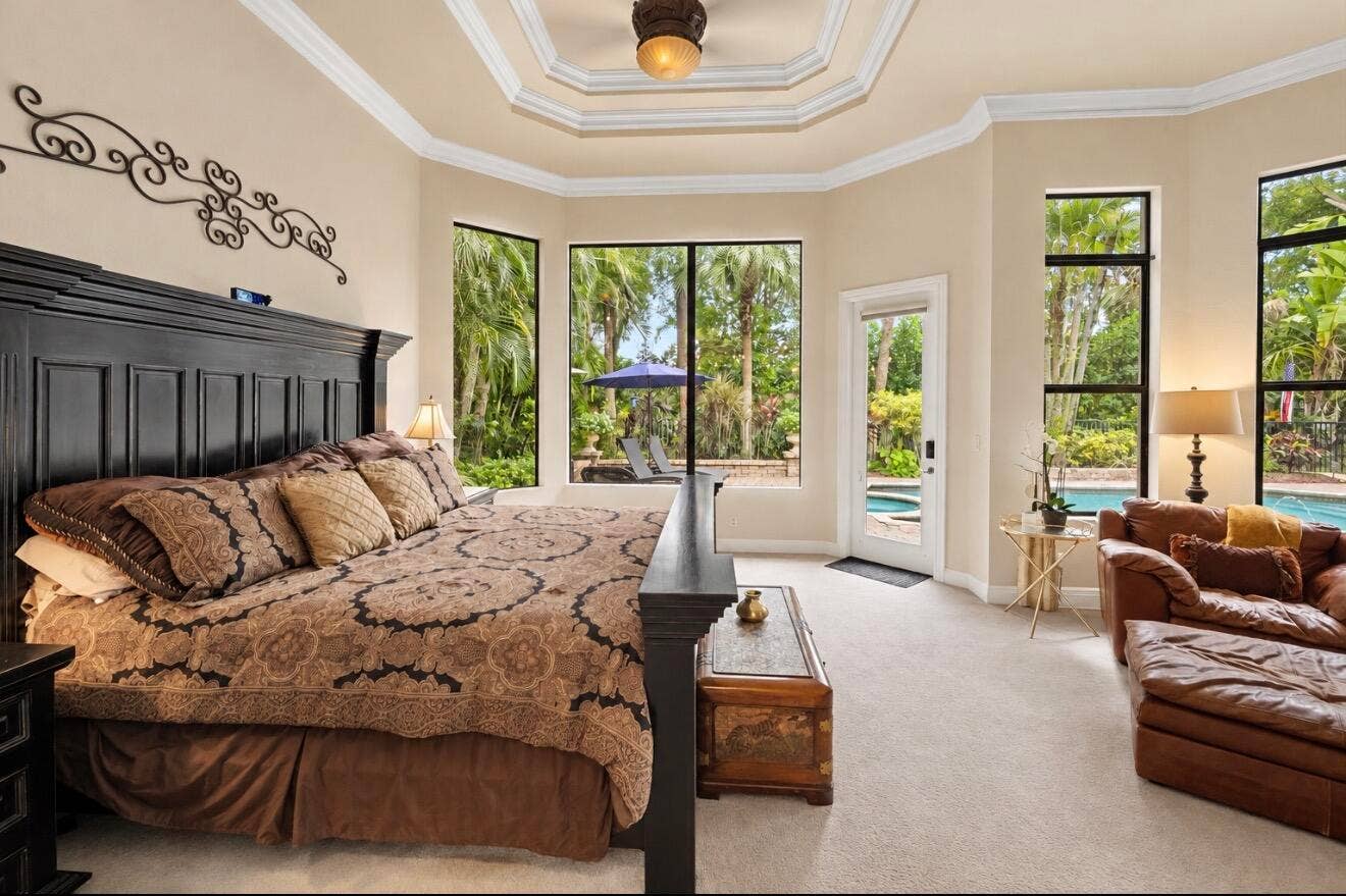 10586 Versailles Boulevard, Wellington, FL 33449 IMG_1102