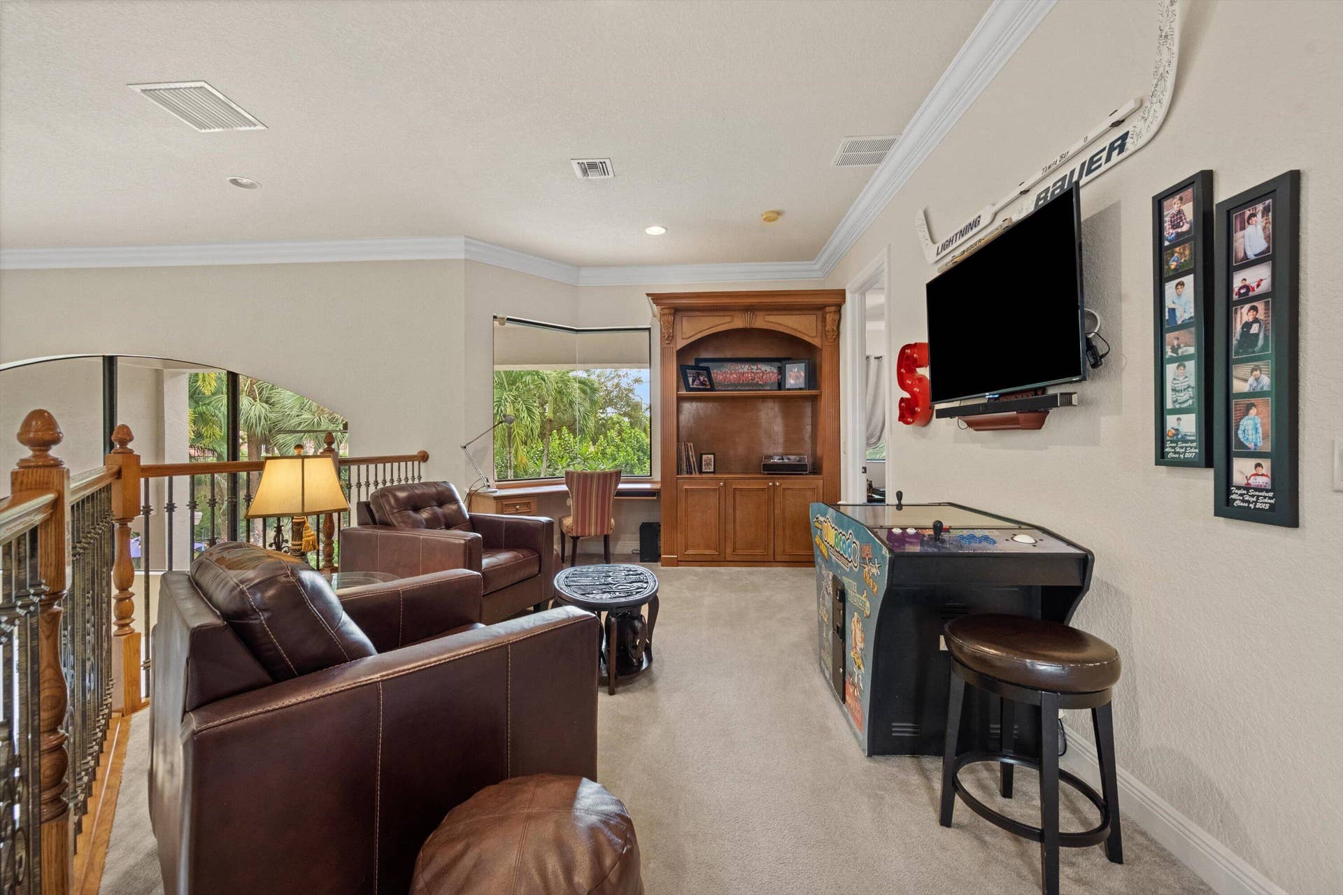 10586 Versailles Boulevard, Wellington, FL 33449 Built In Desk Loft Area