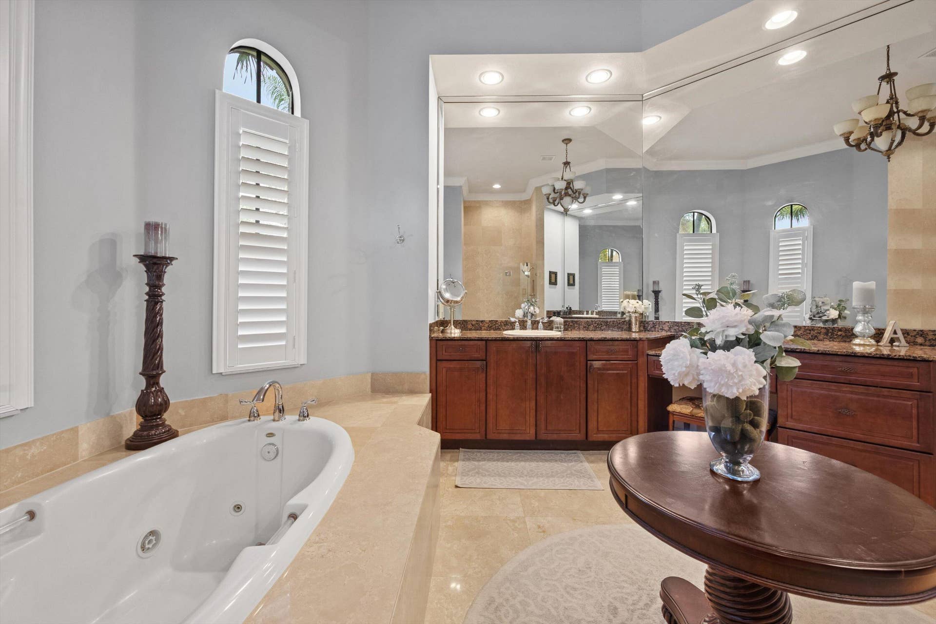 10586 Versailles Boulevard, Wellington, FL 33449 Jacuzzi Tub Primary