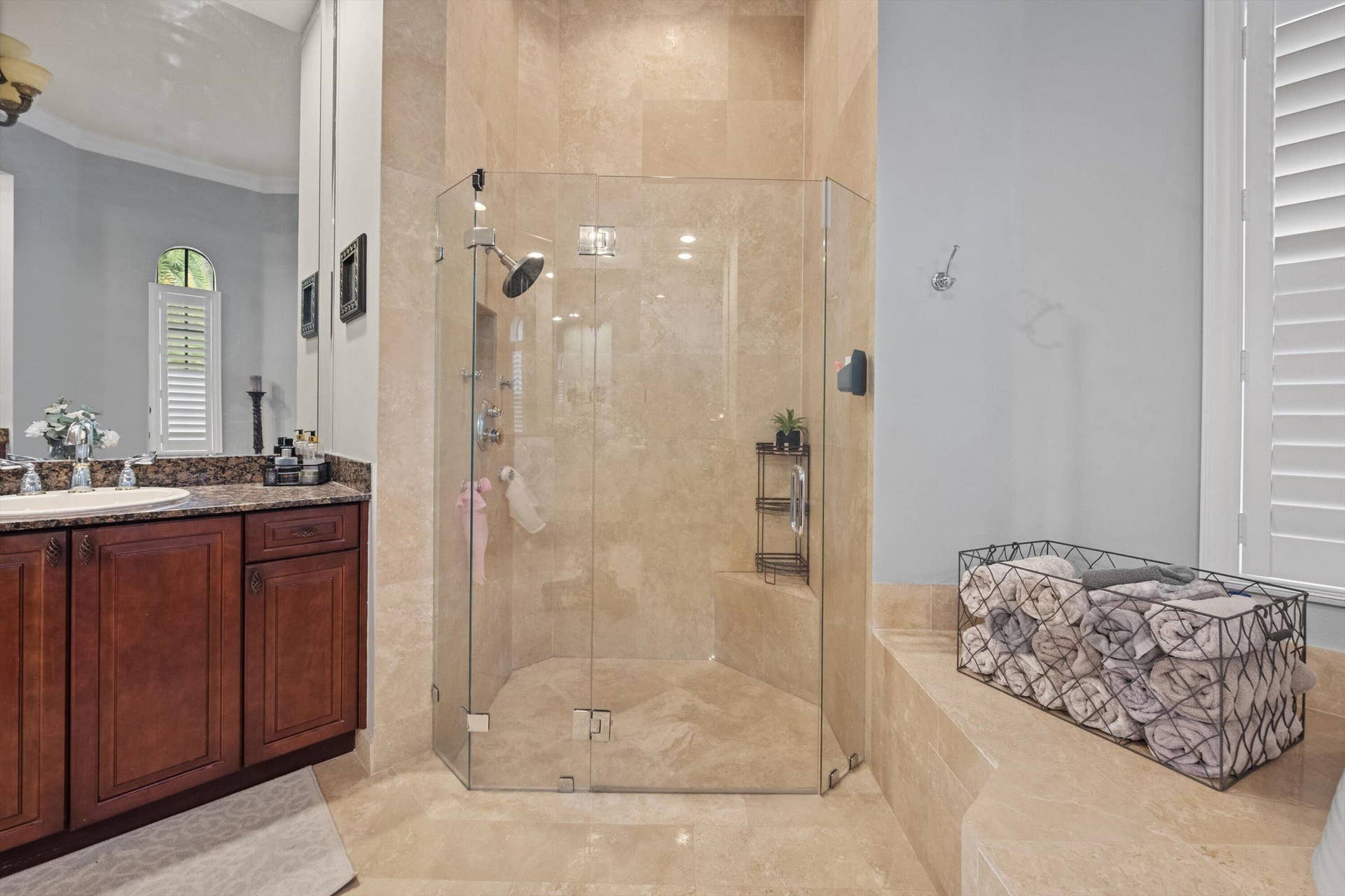 10586 Versailles Boulevard, Wellington, FL 33449 Frameless Shower Primary
