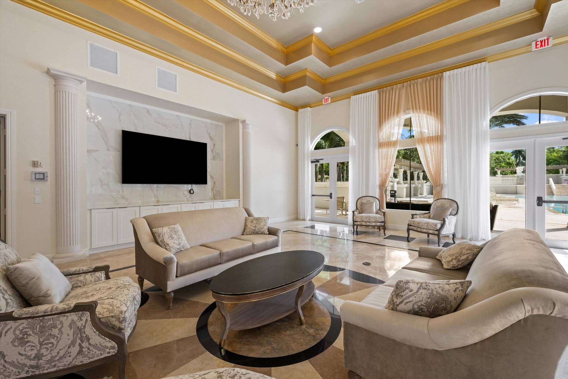 10586 Versailles Boulevard, Wellington, FL 33449 Clubhouse