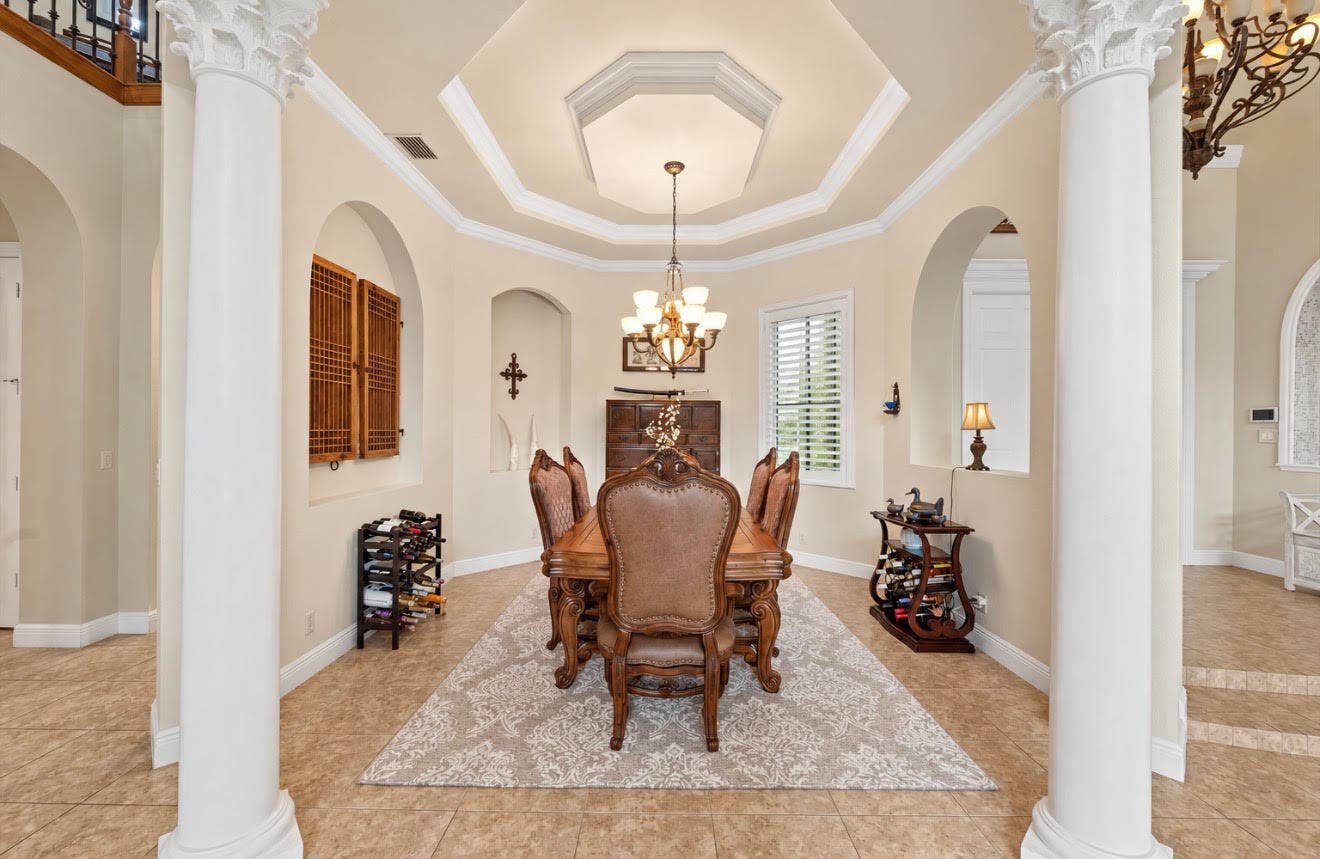 10586 Versailles Boulevard, Wellington, FL 33449 unnamed-4