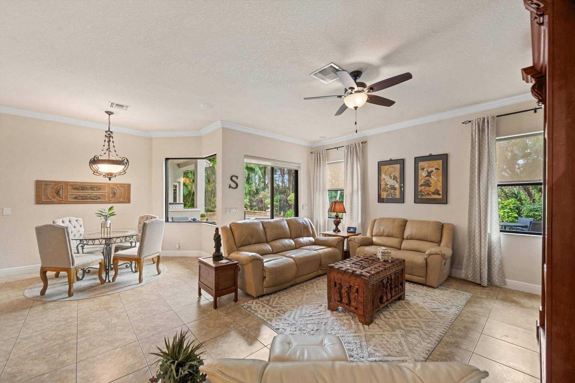 10586 Versailles Boulevard, Wellington, FL 33449 Family Room Out to Pool
