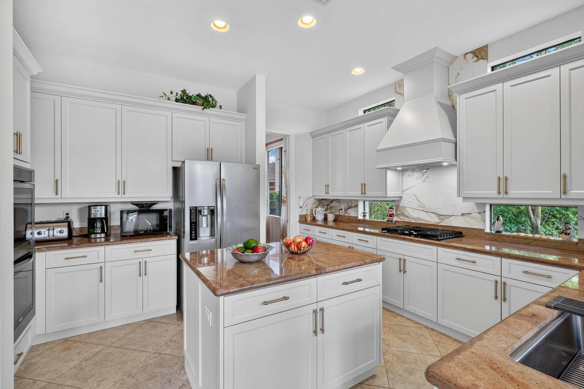 3417 Collonade Drive, Wellington, FL 33449 IMG_1943