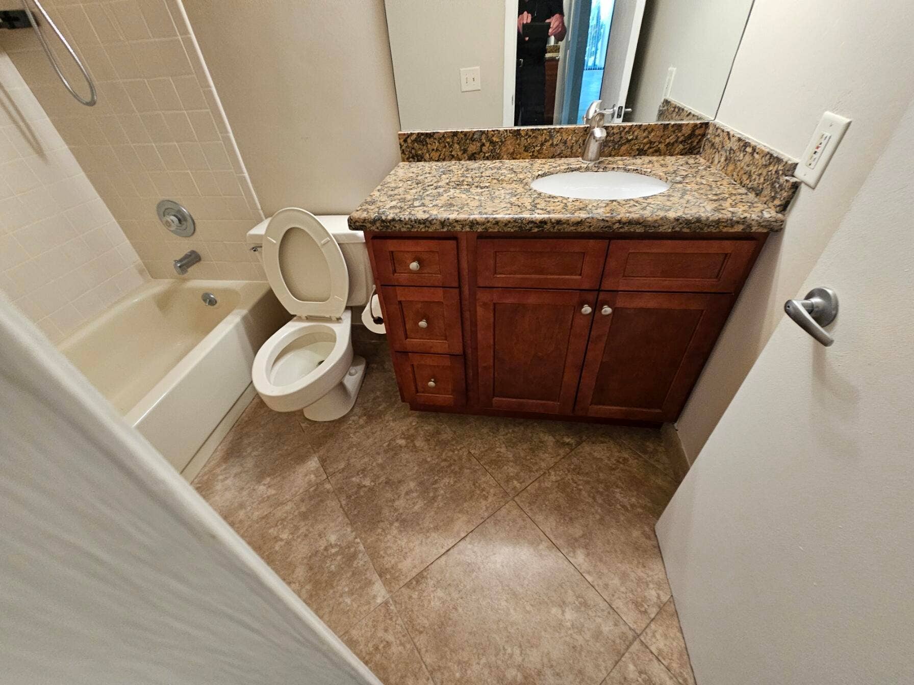 6424 PUMPKIN SEED Circle, #116, Boca Raton, FL 33433 20240715_110803