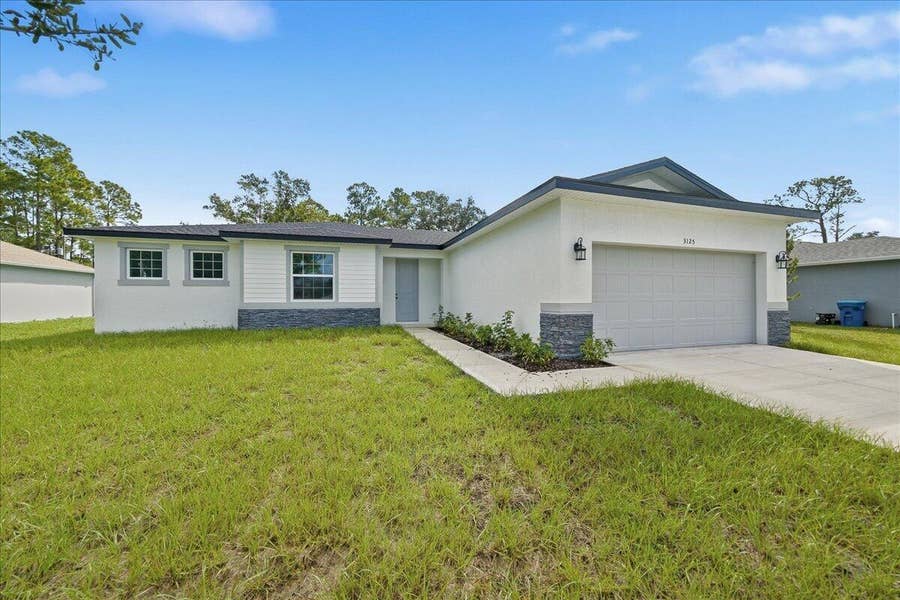Property photo for 621 Russ Road, Fort Pierce, FL