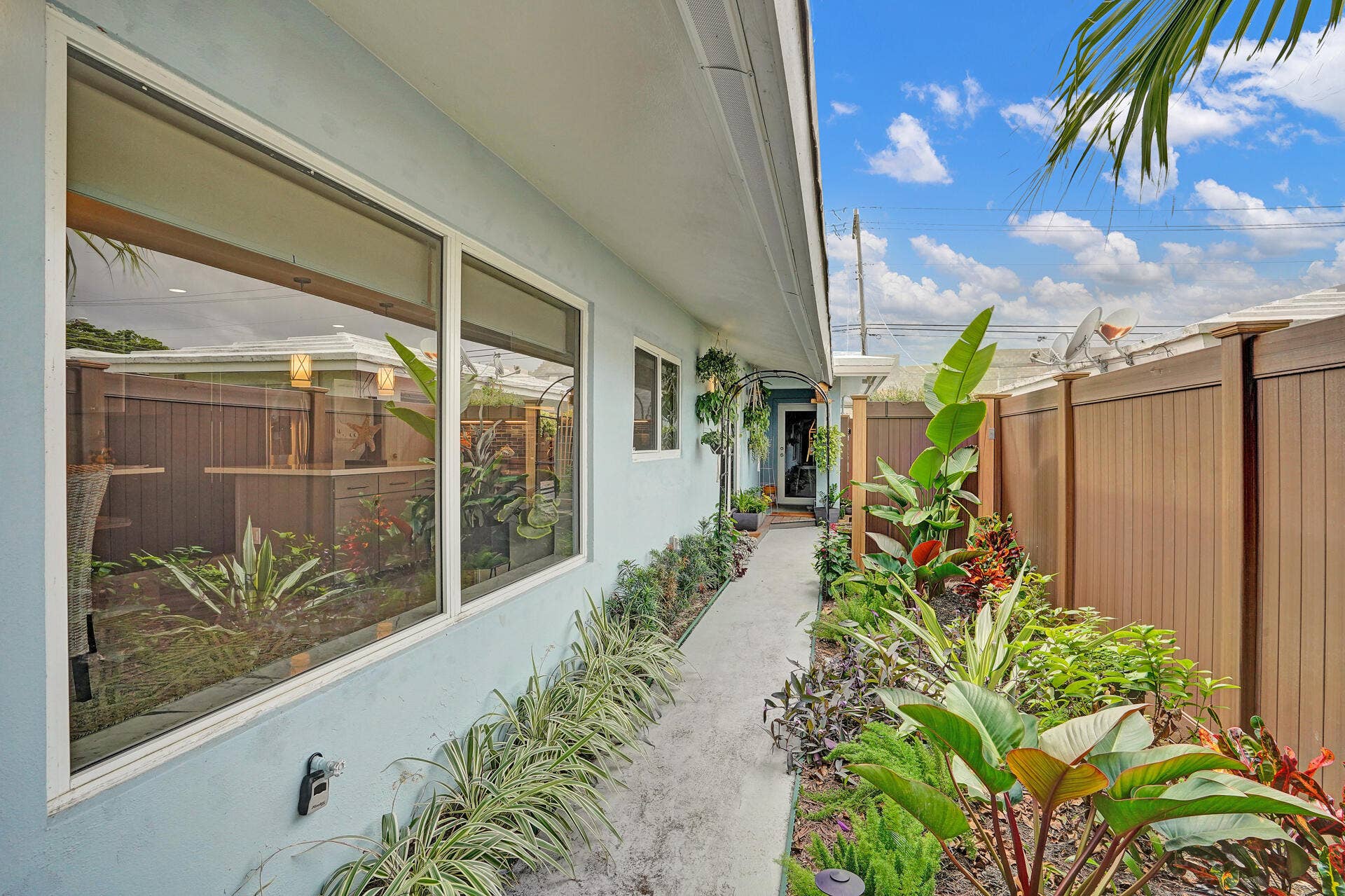 1236 NE 18th Avenue, #B-C, Fort Lauderdale, FL 33304 DSC02104