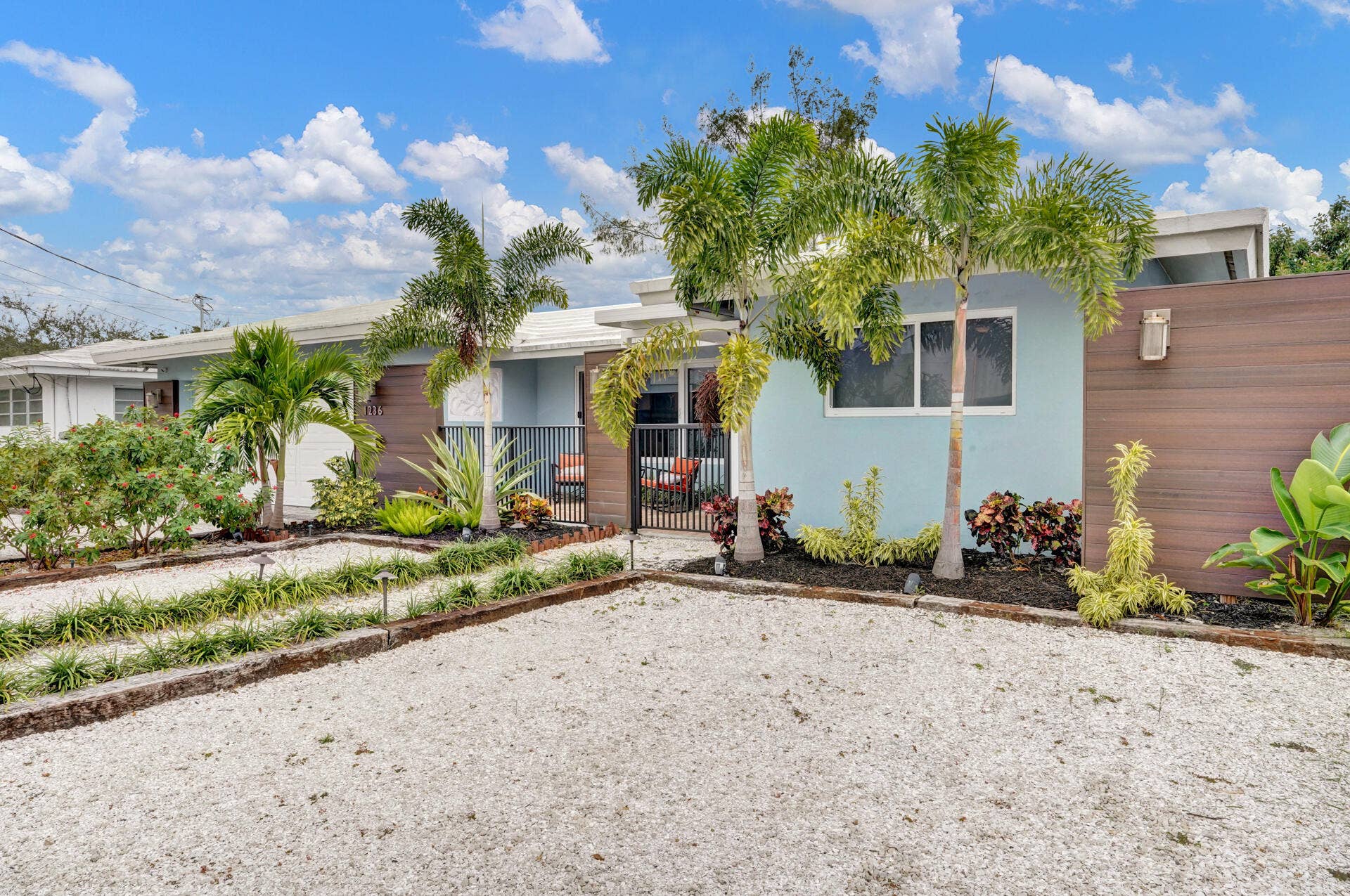1236 NE 18th Avenue, #B-C, Fort Lauderdale, FL 33304 DSC02245