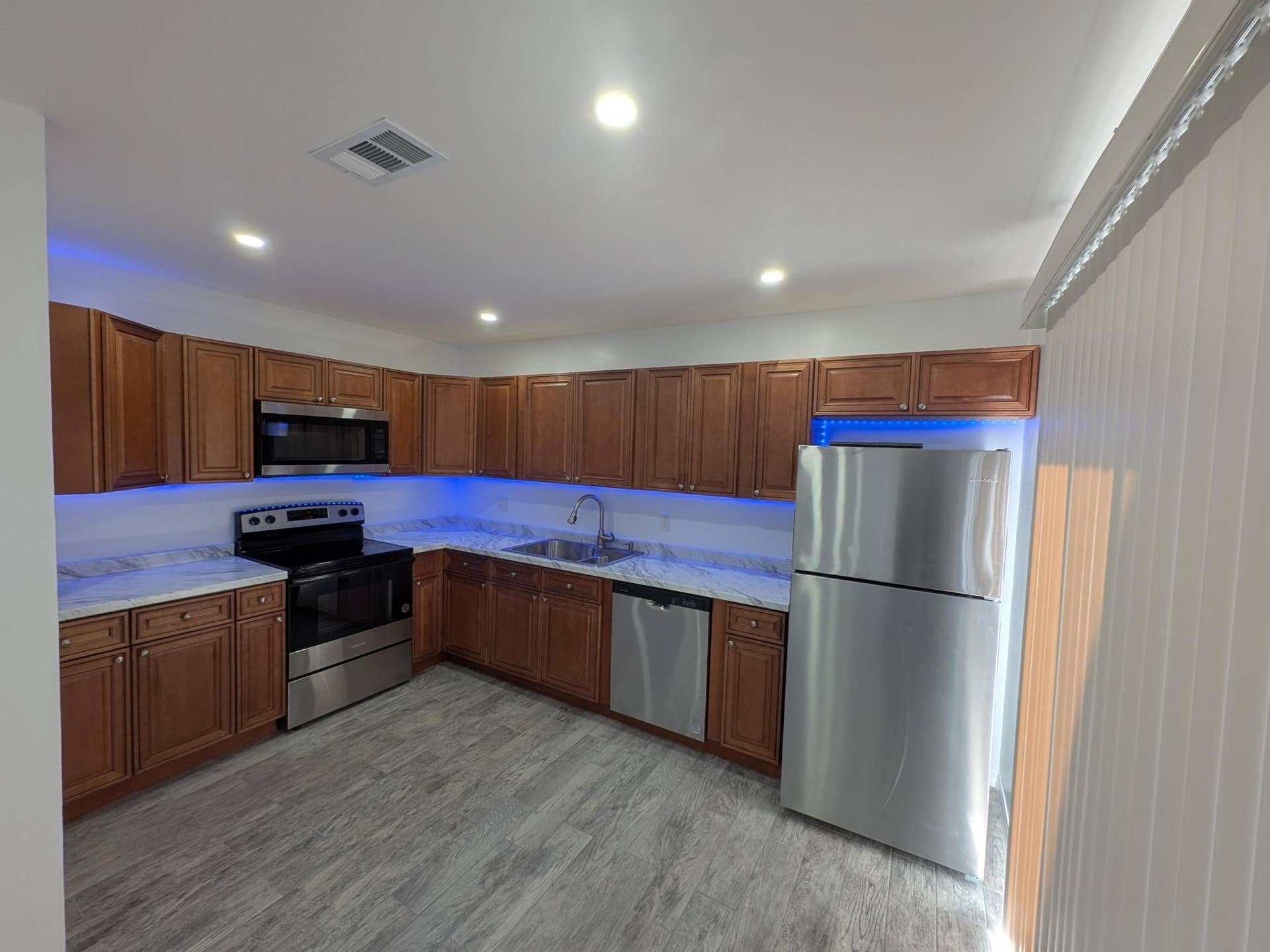 1733 N Congress Avenue, West Palm Beach, West Palm Beach, FL 33401 Kitchen