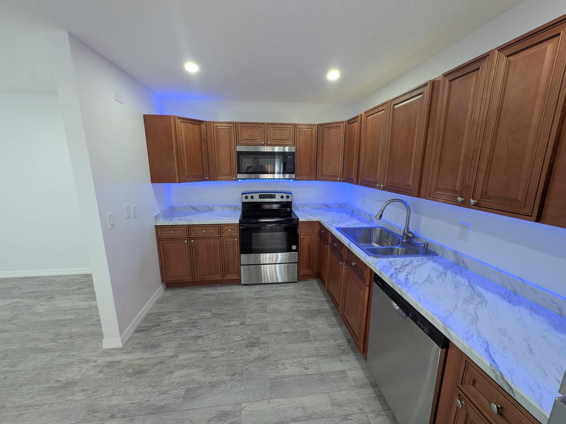 1733 N Congress Avenue, West Palm Beach, West Palm Beach, FL 33401 Kitchen