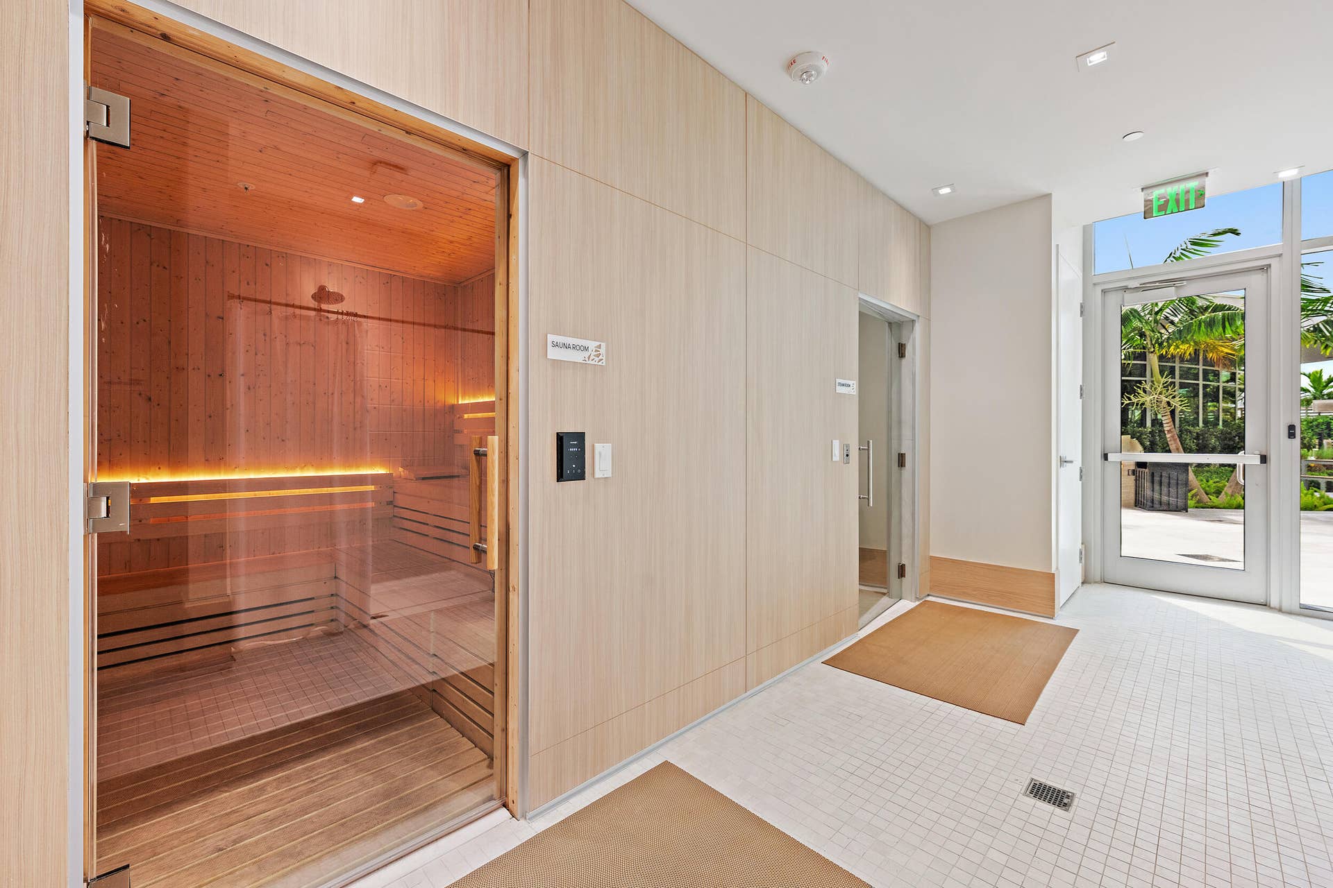220 Lake Shore Drive, #1402, Lake Park, FL 33403 Sauna + Steam Room