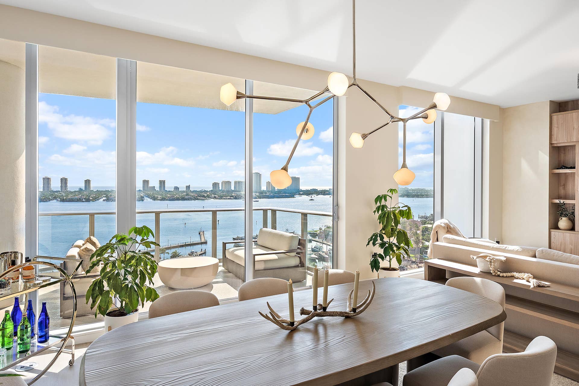 220 Lake Shore Drive, #1402, Lake Park, FL 33403 Dining