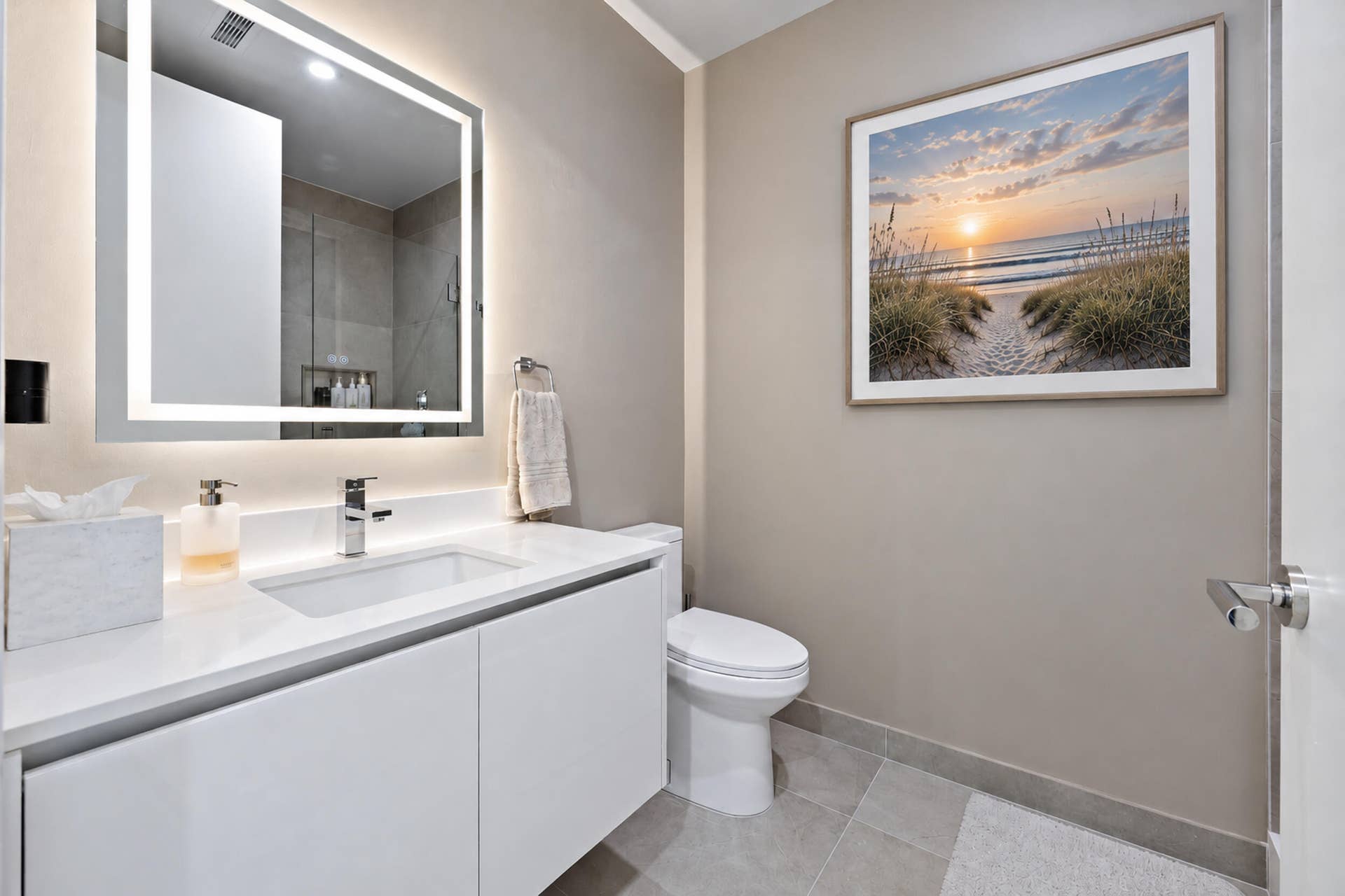 220 Lake Shore Drive, #1402, Lake Park, FL 33403 Guest Bathroom w/ Shower