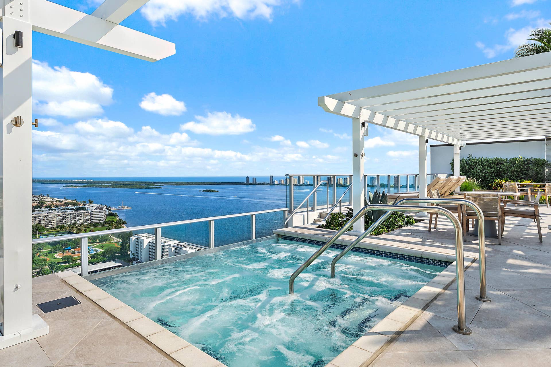220 Lake Shore Drive, #1402, Lake Park, FL 33403 (Northeast)