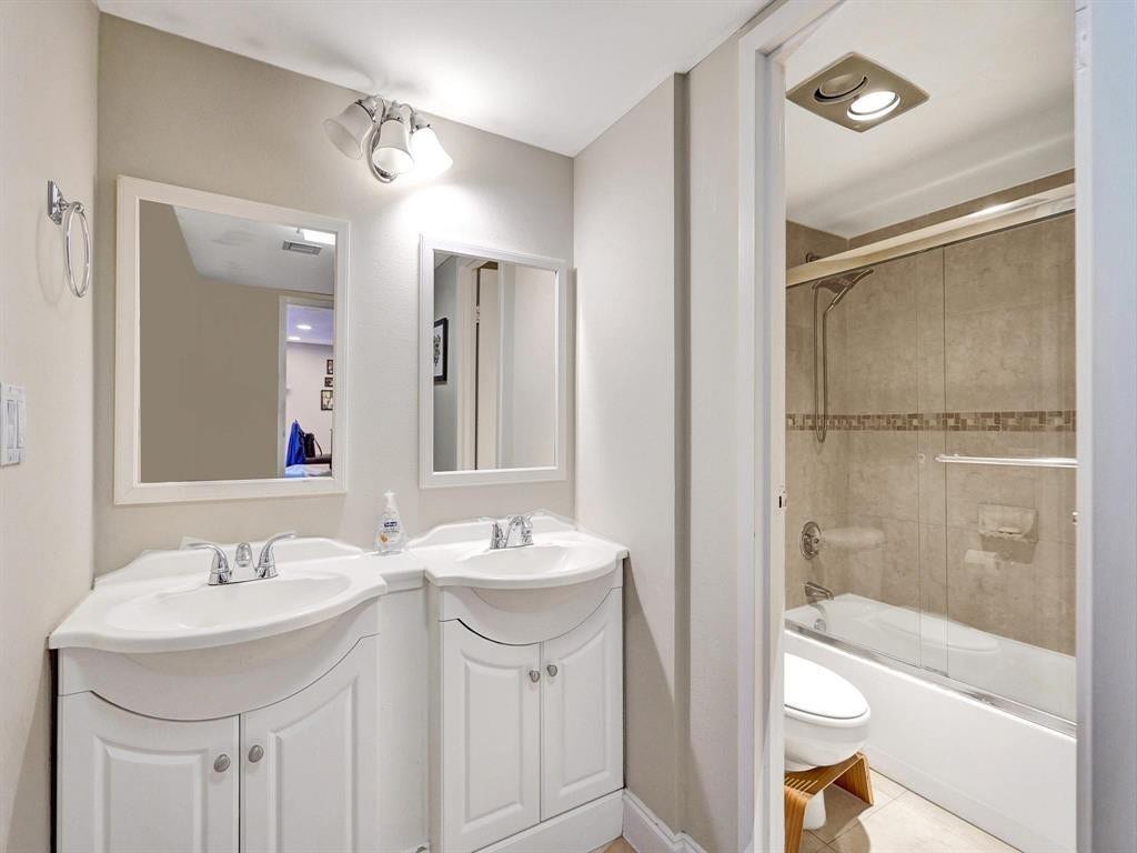 3625 N Country Club Drive, #210, Aventura, FL 33180 Photo 21