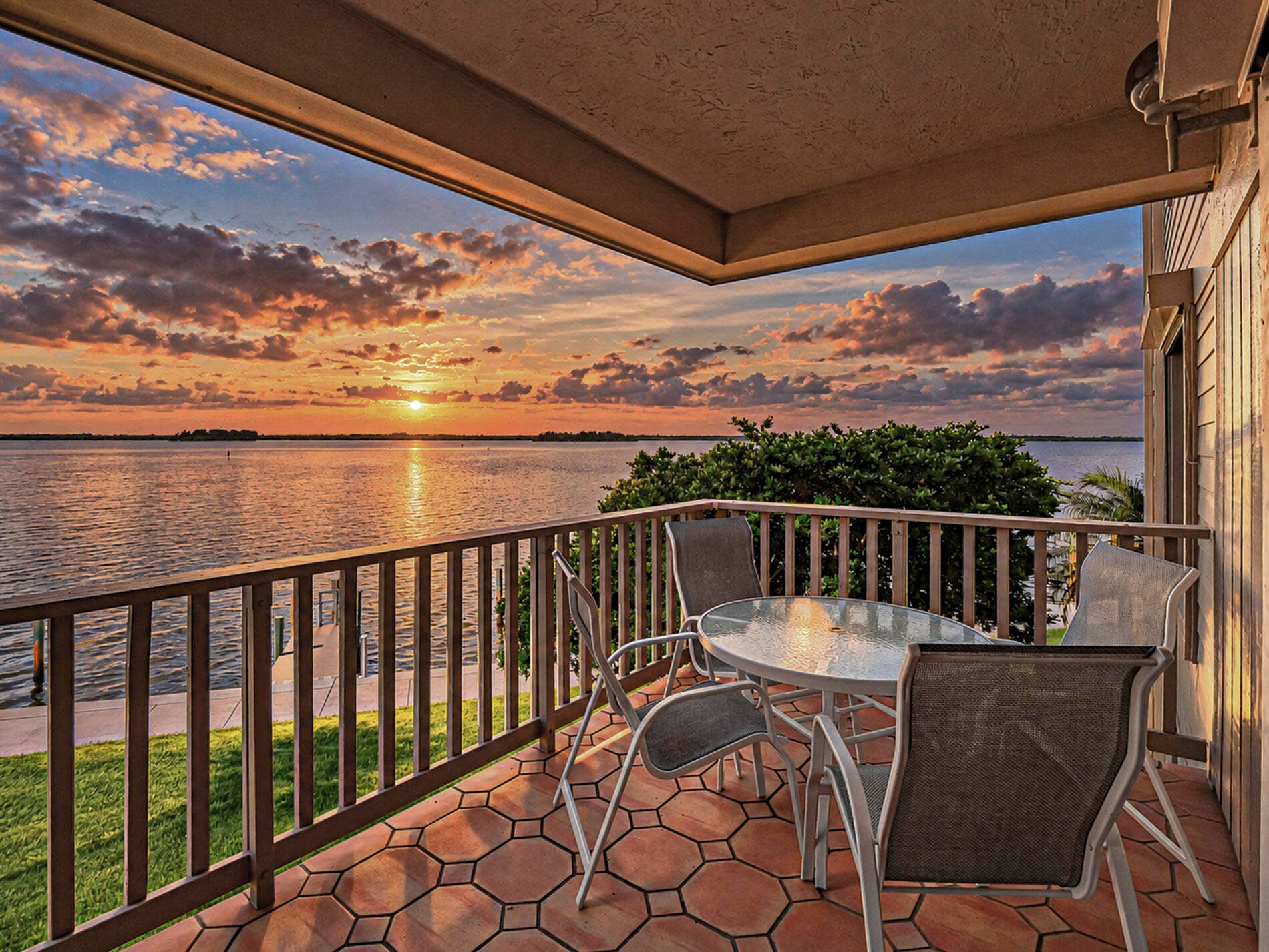 1860 Bay Road, Vero Beach, FL 32963 52.1